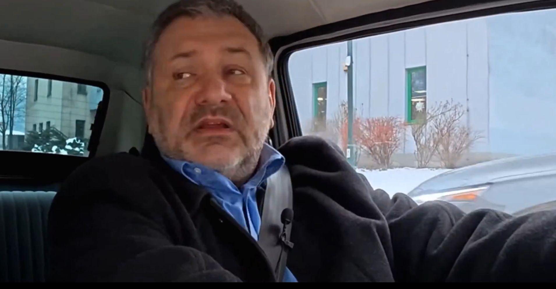 Minister Żurek wystąpił w podcaście jako kierowca. Nie ustąpił pierwszeństwa pieszej