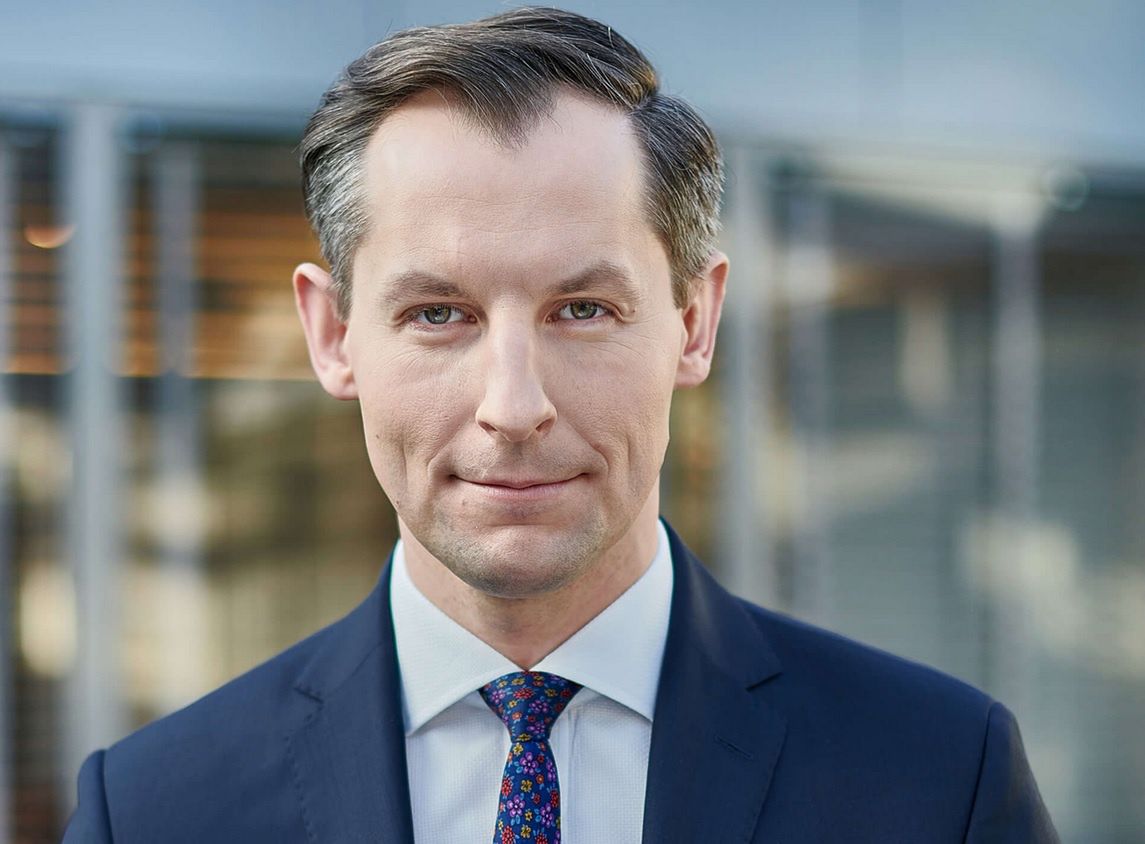 UOKiK na tropie manipulacji w e-sklepach. Stworzył narzędzie AI