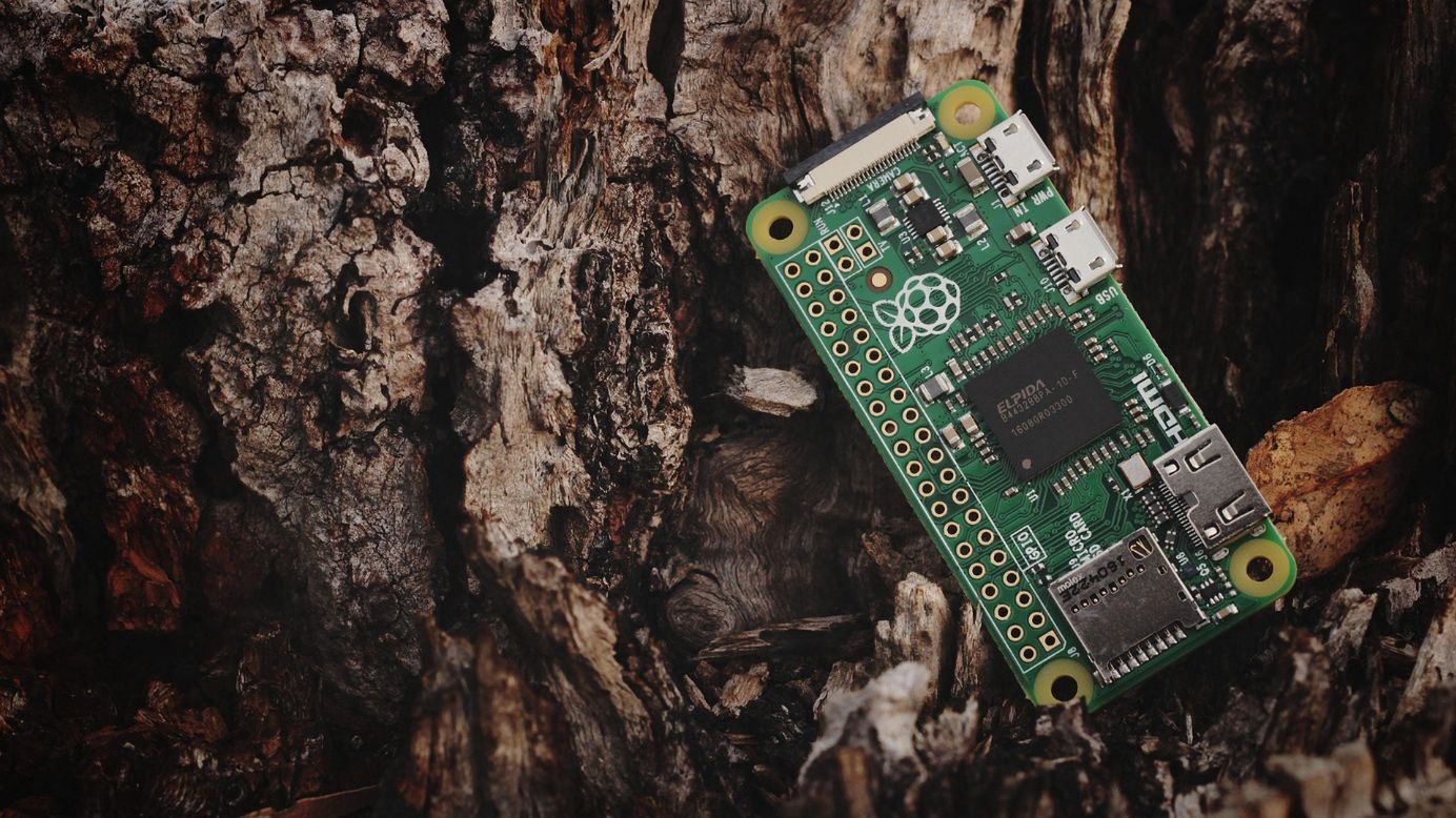 Nowy ekran Raspberry Pi. Ta sama rozdzielczość, lepsza cena