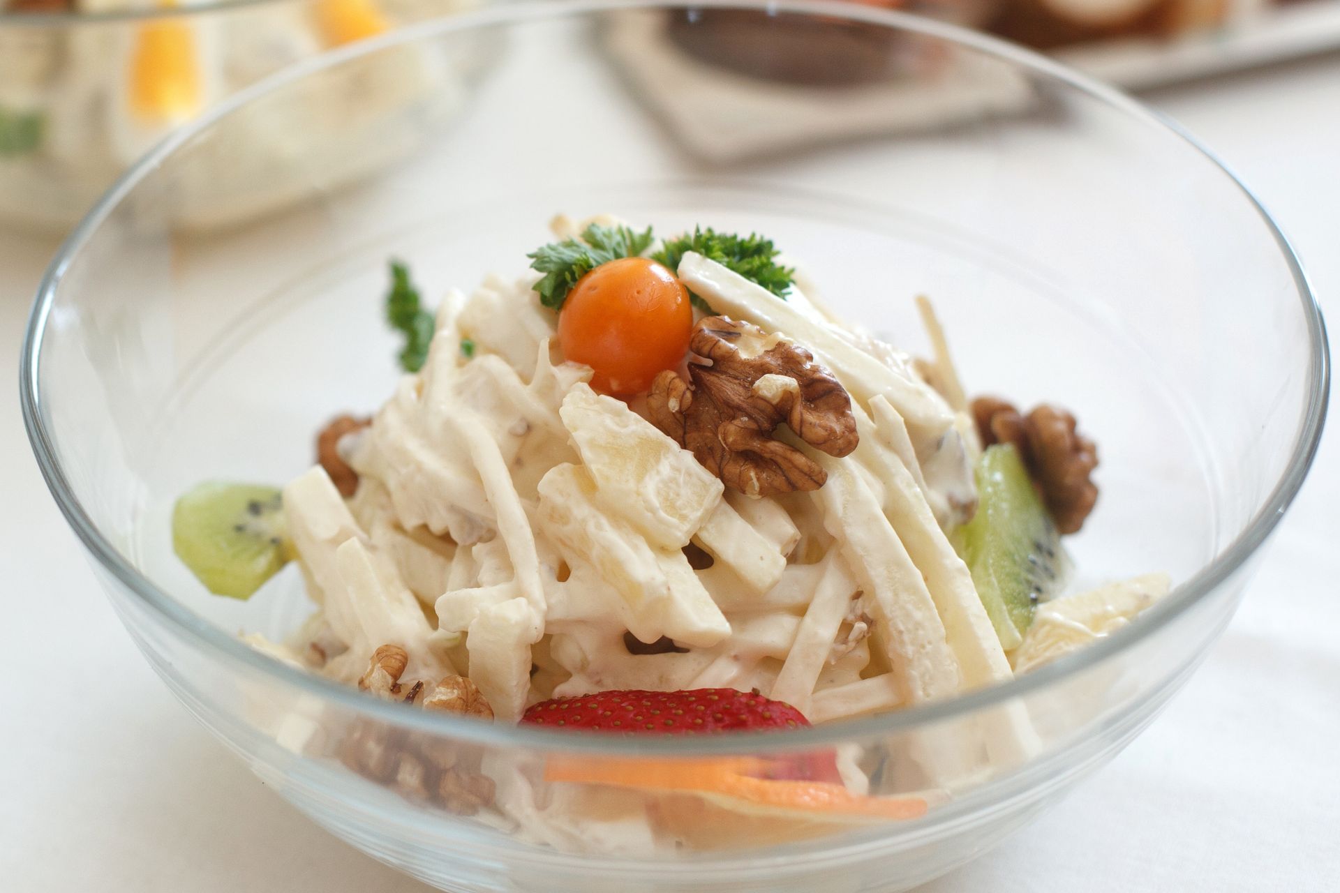 Ścieram zamiast marchewki i mieszam jogurtem. Numer 1 wśród jesiennych surówek