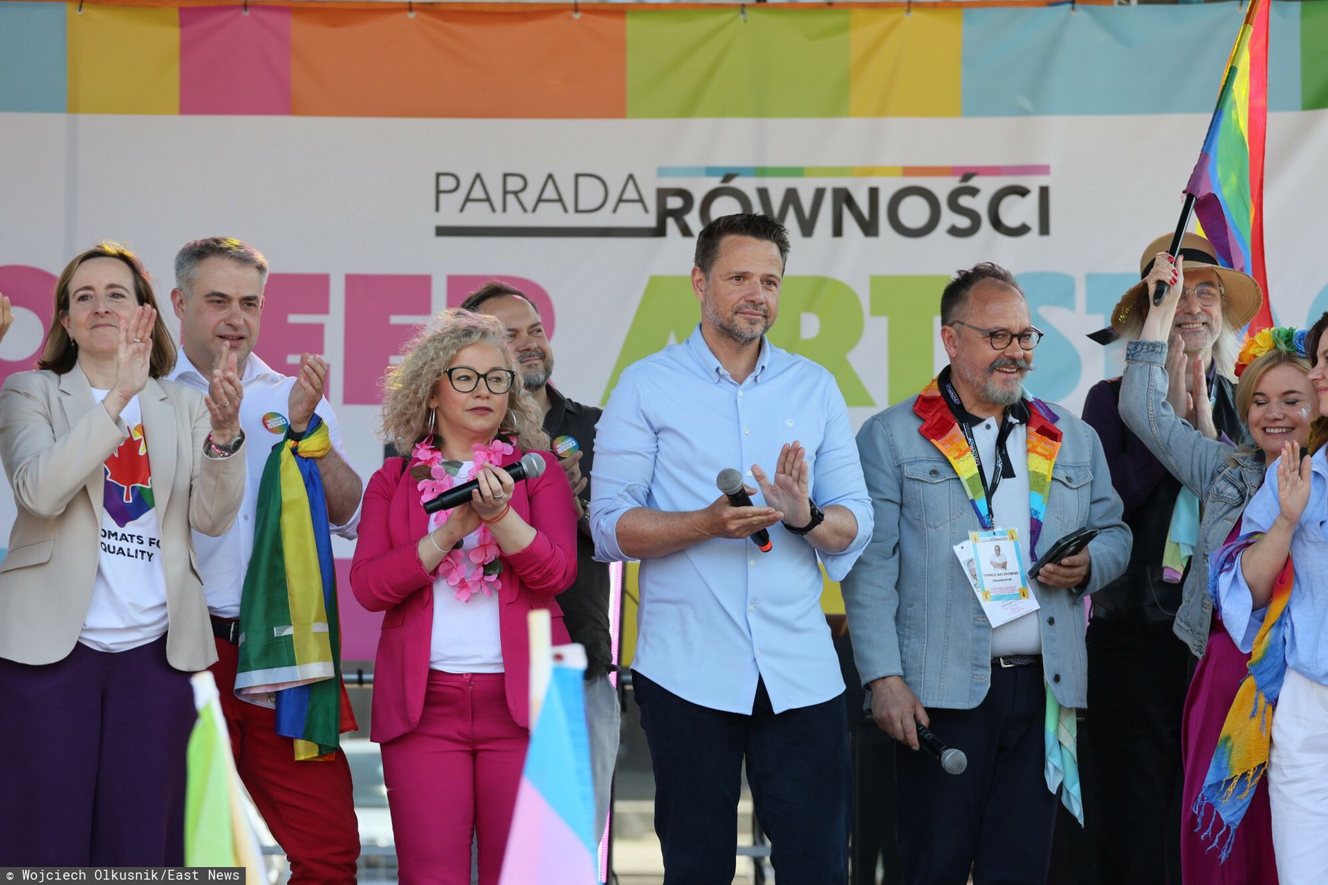 "Pamiętajcie". Rafał Trzaskowski pojawił się na paradzie równości