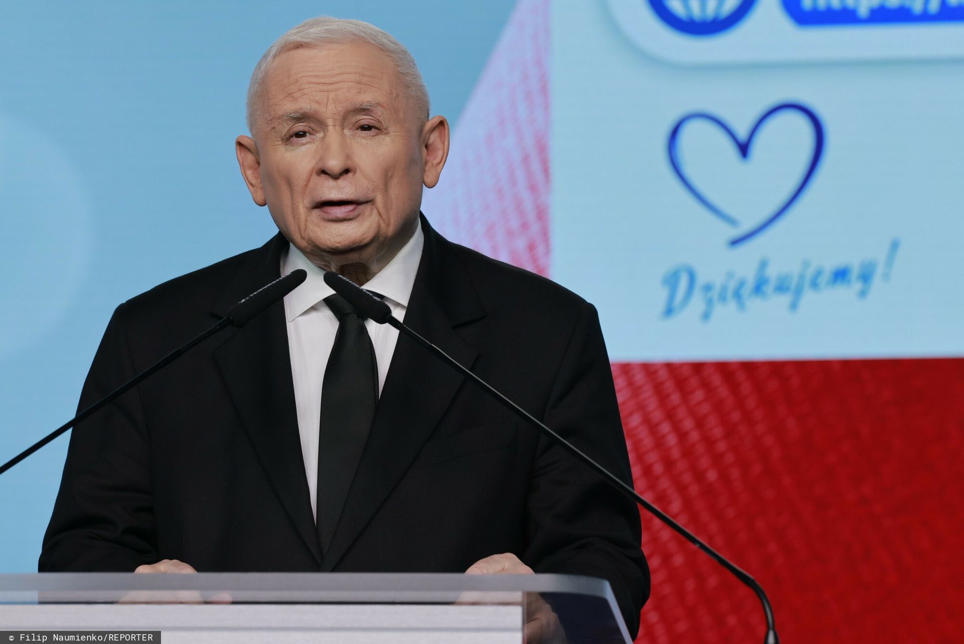 Dwie wieże umorzone. Prokuratura czeka na tłumaczenie