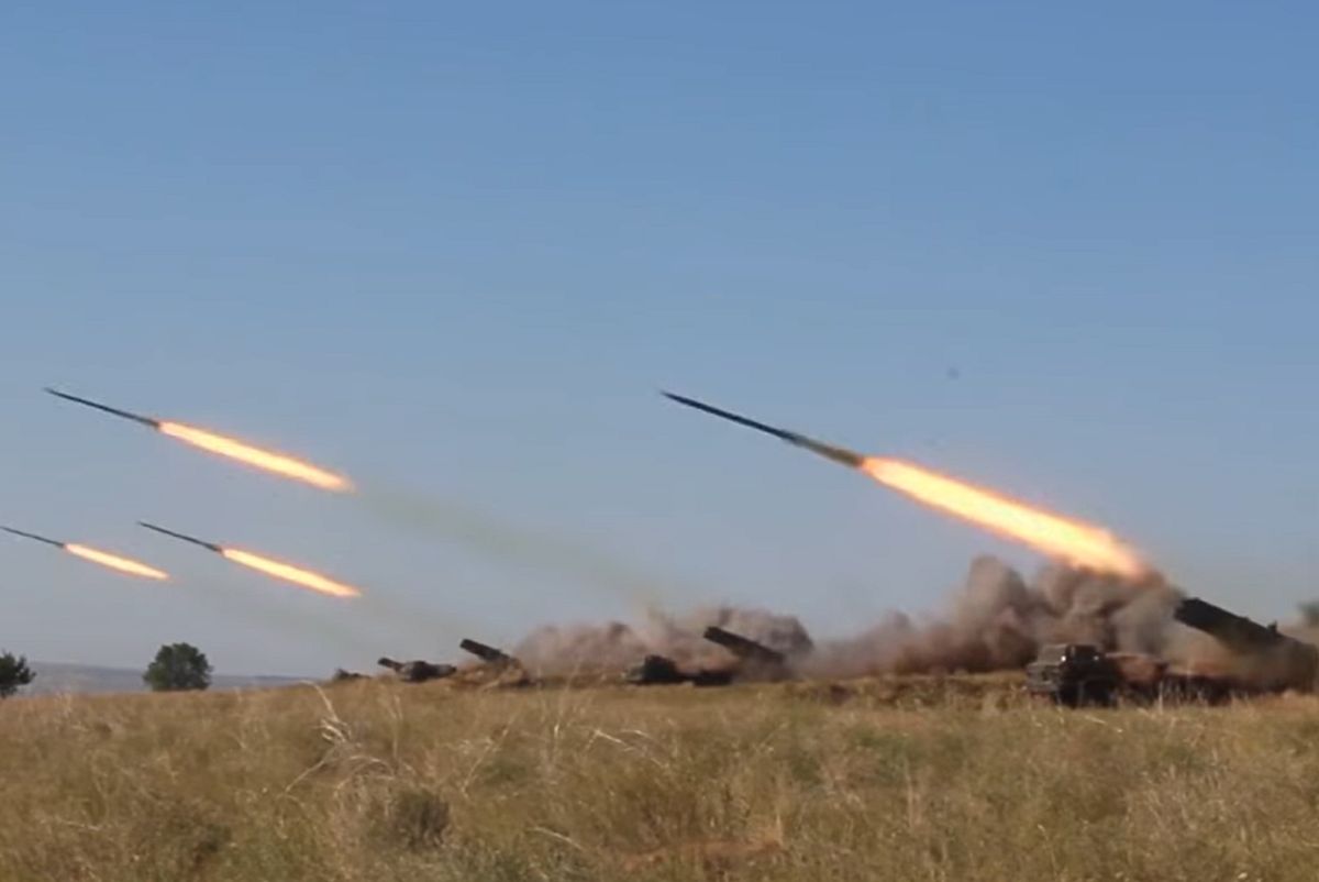 Ukrainiec analizuje zapasy. Tyle rakiet mogą mieć Rosjanie