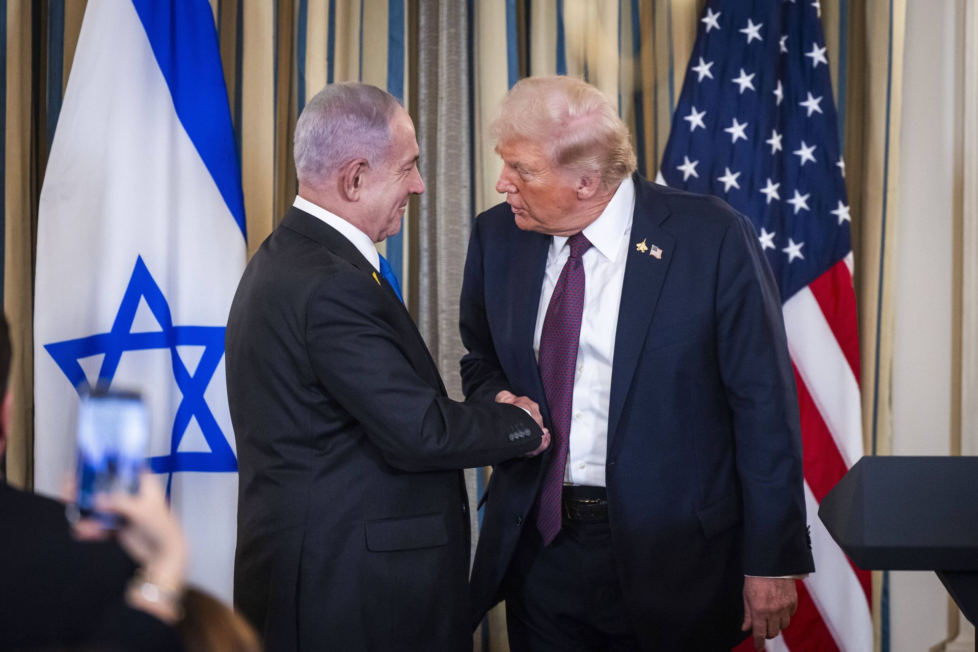 Axios: Ostra rozmowa Trumpa z Netanjahu