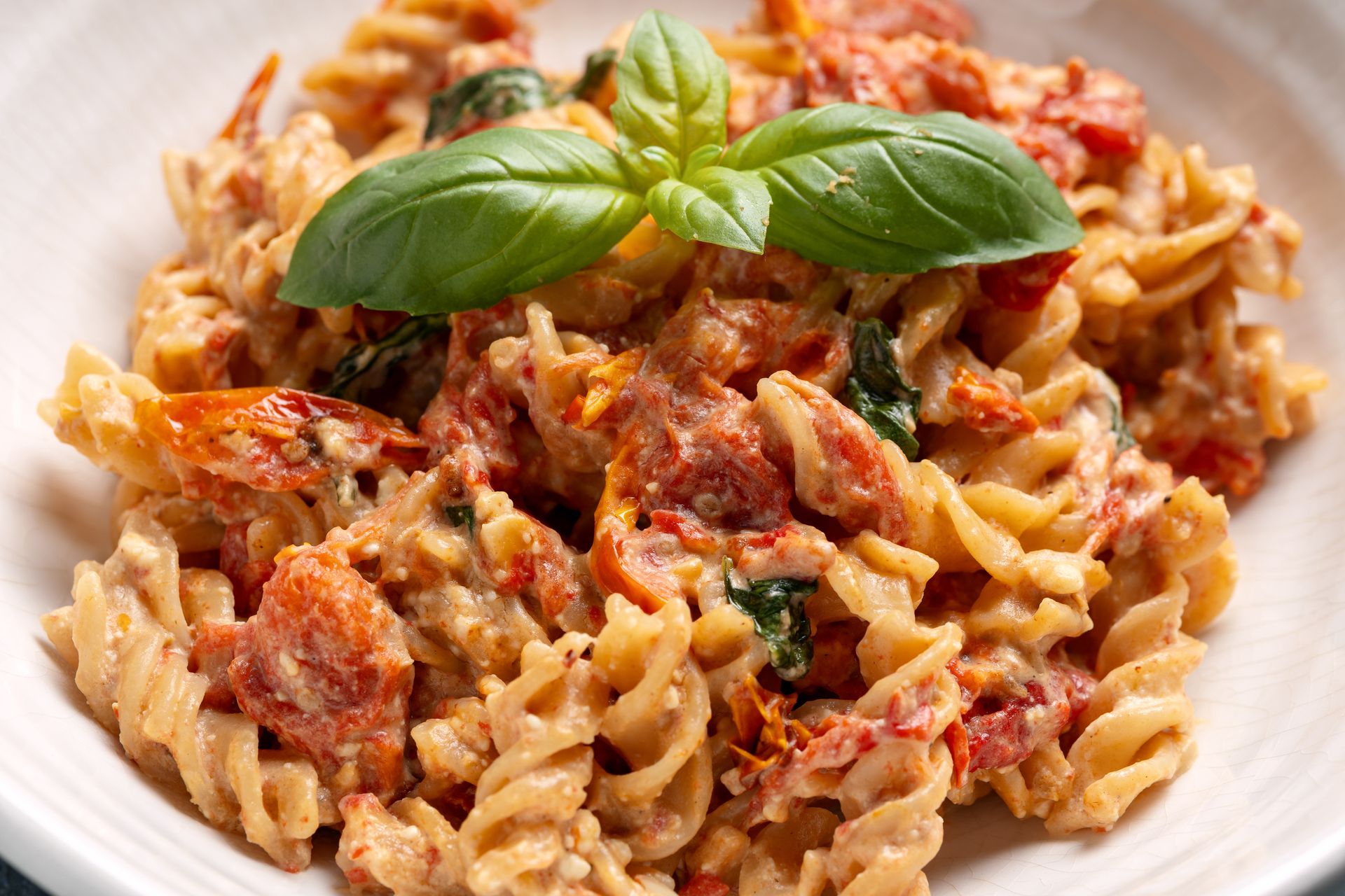 Gdy nie mam czasu gotować wrzucam kilka produktów do piekarnika. Wychodzi najlepszy makaron