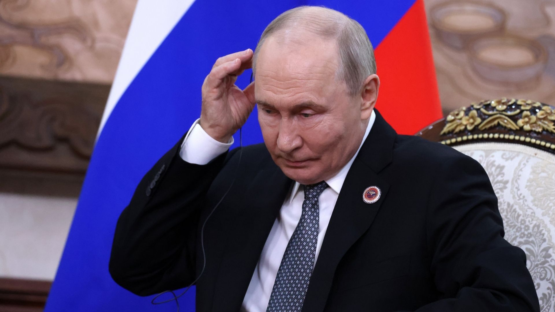 Ciemna plama na dłoni Putina. Co się dzieje z przywódcą Rosji?