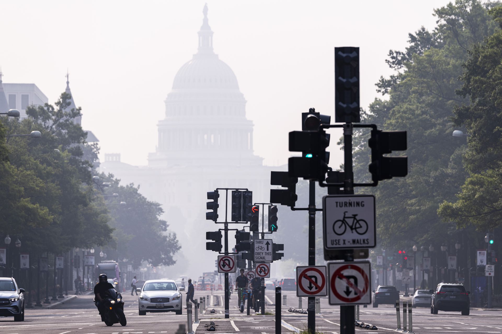 Toksyczny smog dotarł do Waszyngtonu. Alarm w 18 stanach