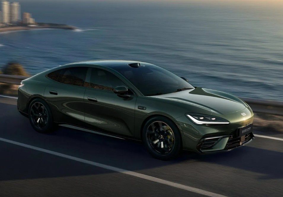 Geely rzuca wyzwanie Xiaomi i MG. Poznajcie Galaxy TT