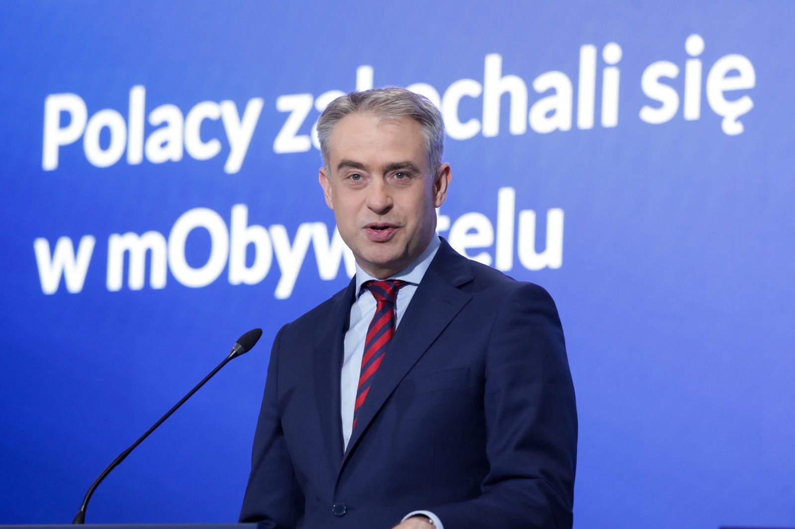Fałszywe alarmy a rosyjskie służby Gawkowski o zatrzymaniach