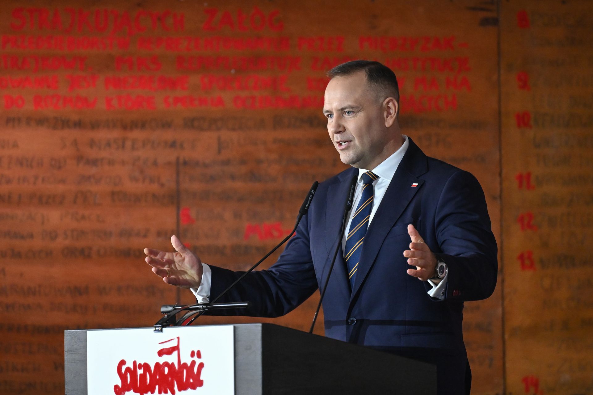 Nawrocki ujawni ściśle tajny dokument? Poprzednicy się nie odważyli
