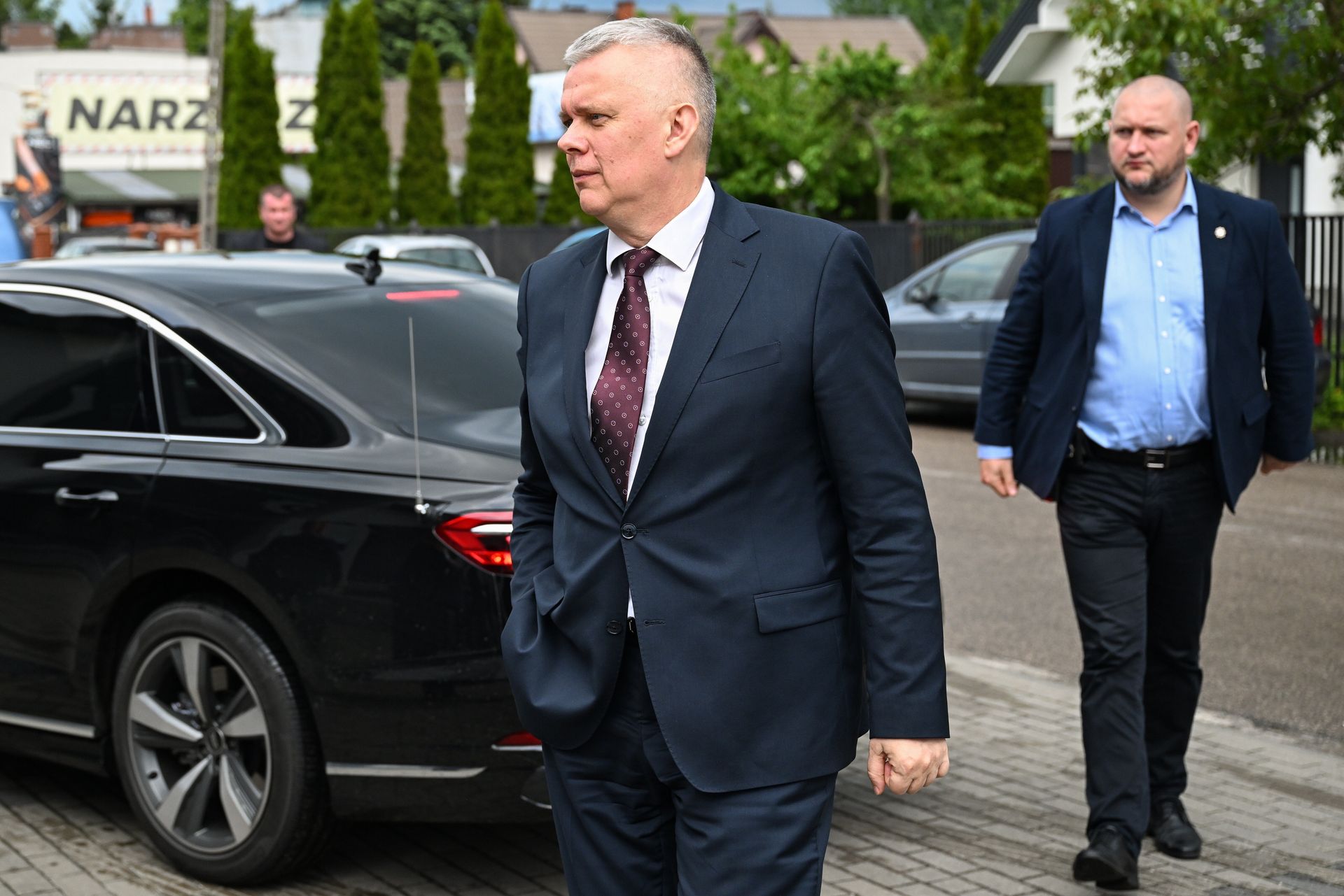 Siemoniak o słowach Nawrockiego. "Ustawki kiboli to przestępstwa"