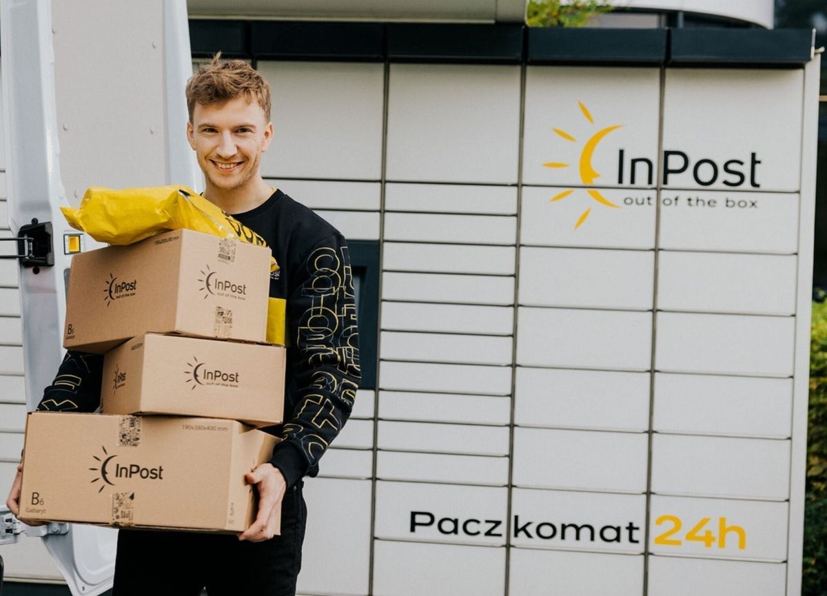 InPost chwali się Paczkomatami w Wielkiej Brytanii. "Nadal produkujemy je w Polsce"