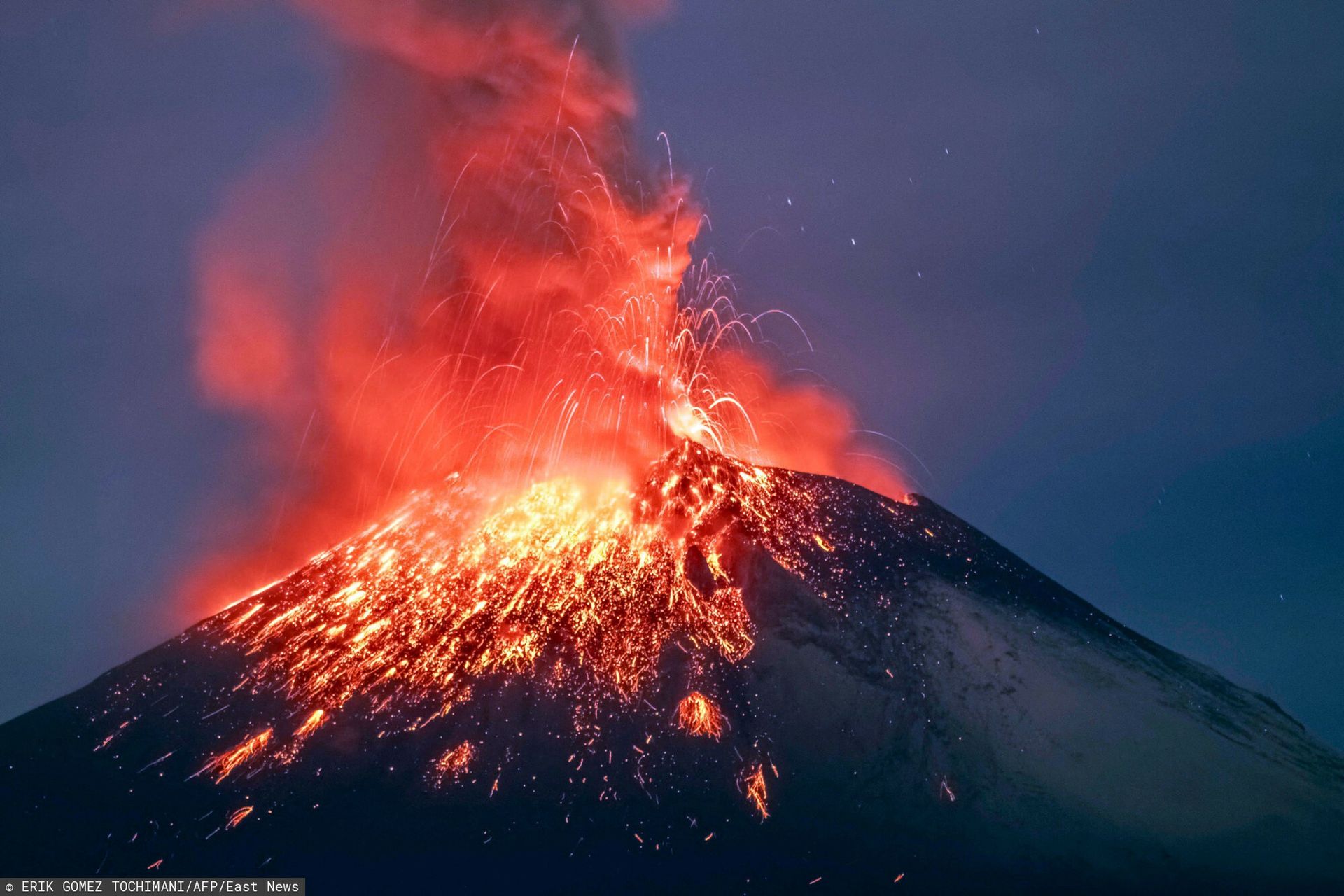 Nowe odkrycie naukowców. Wulkany mogą tworzyć lodowe chmury