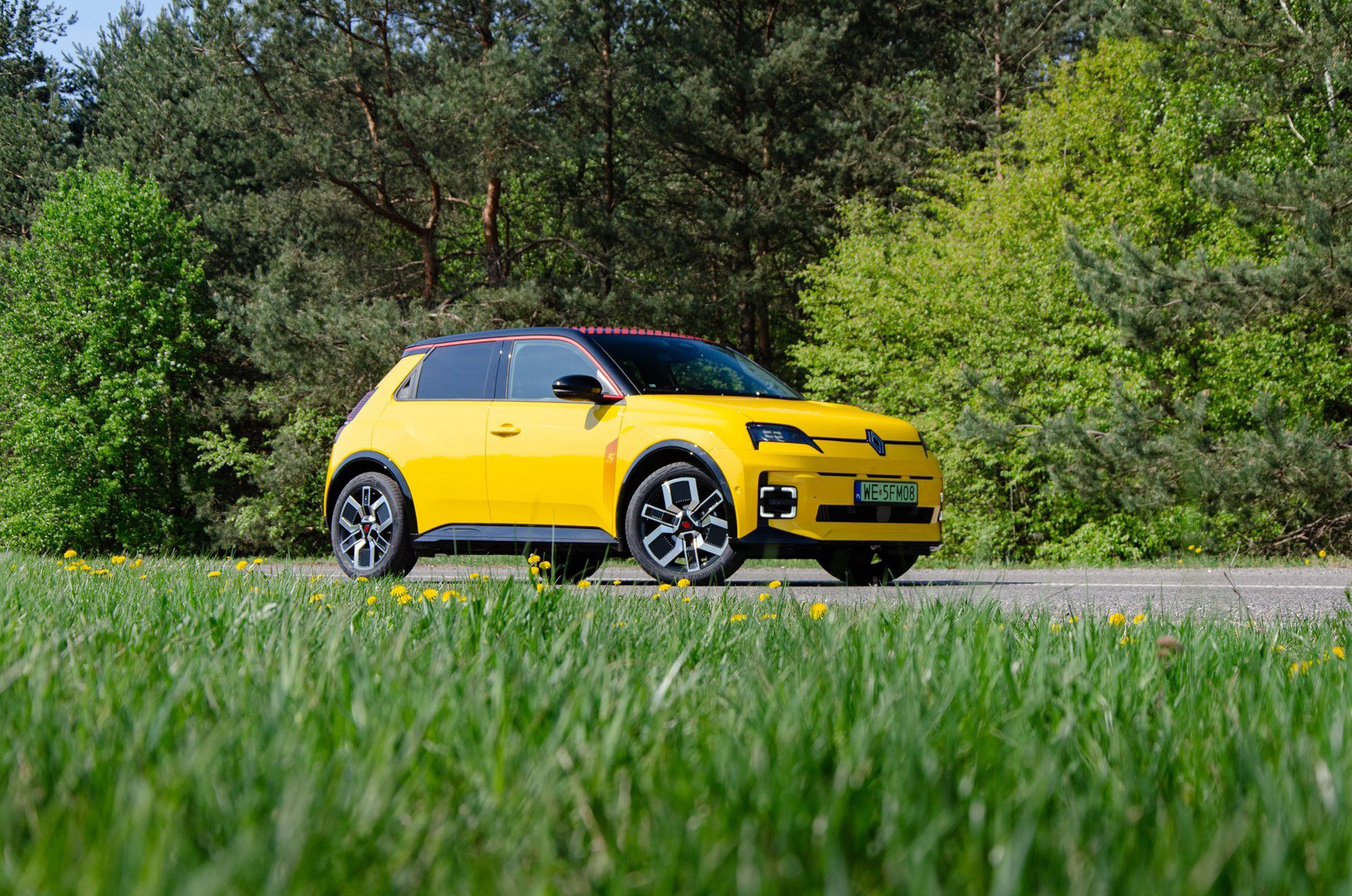 Pierwsza jazda: Renault 5 Iconic Cinq - zakochałem się w elektryku