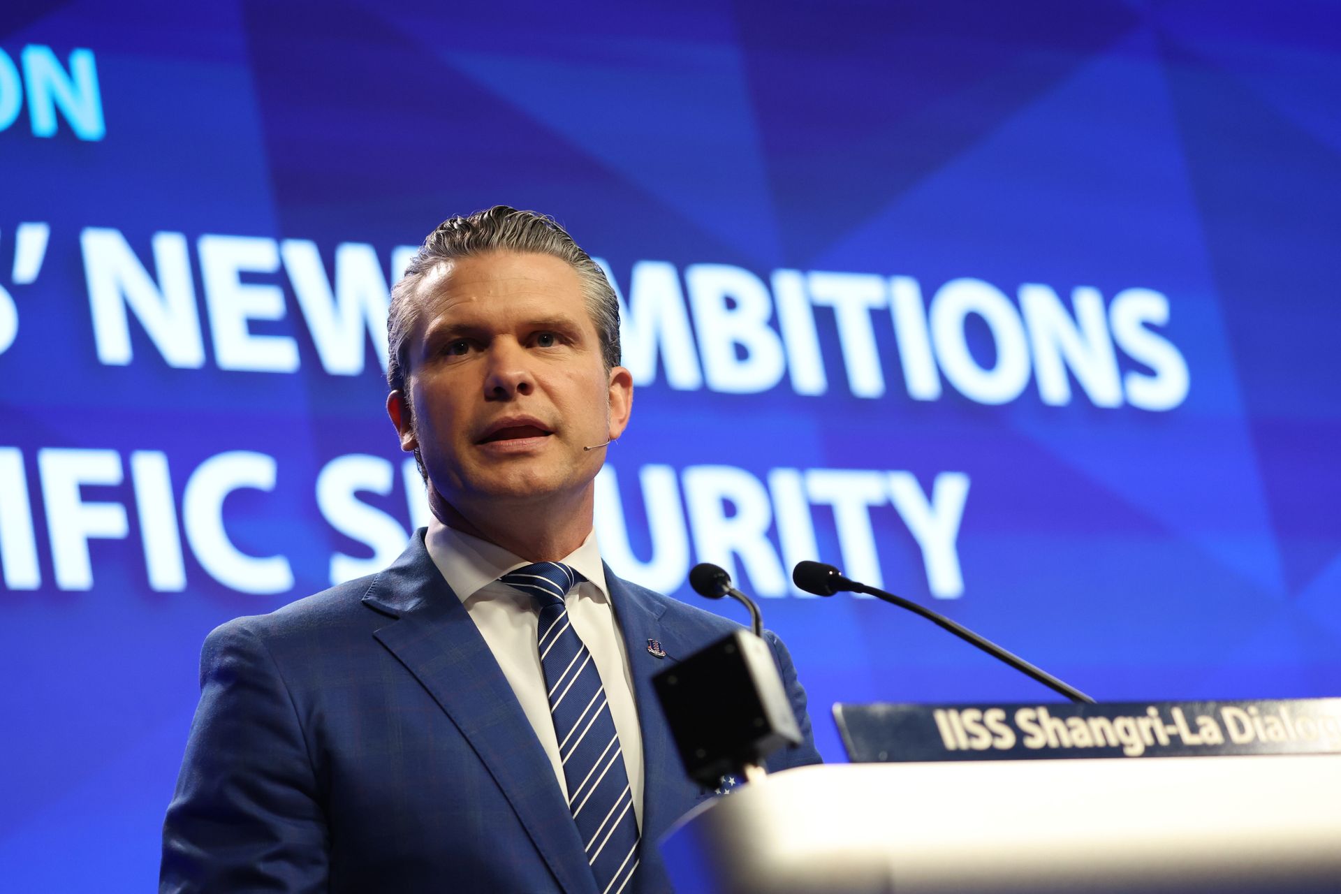 Szef Pentagonu ostrzega. Chiny szykują się do ataku