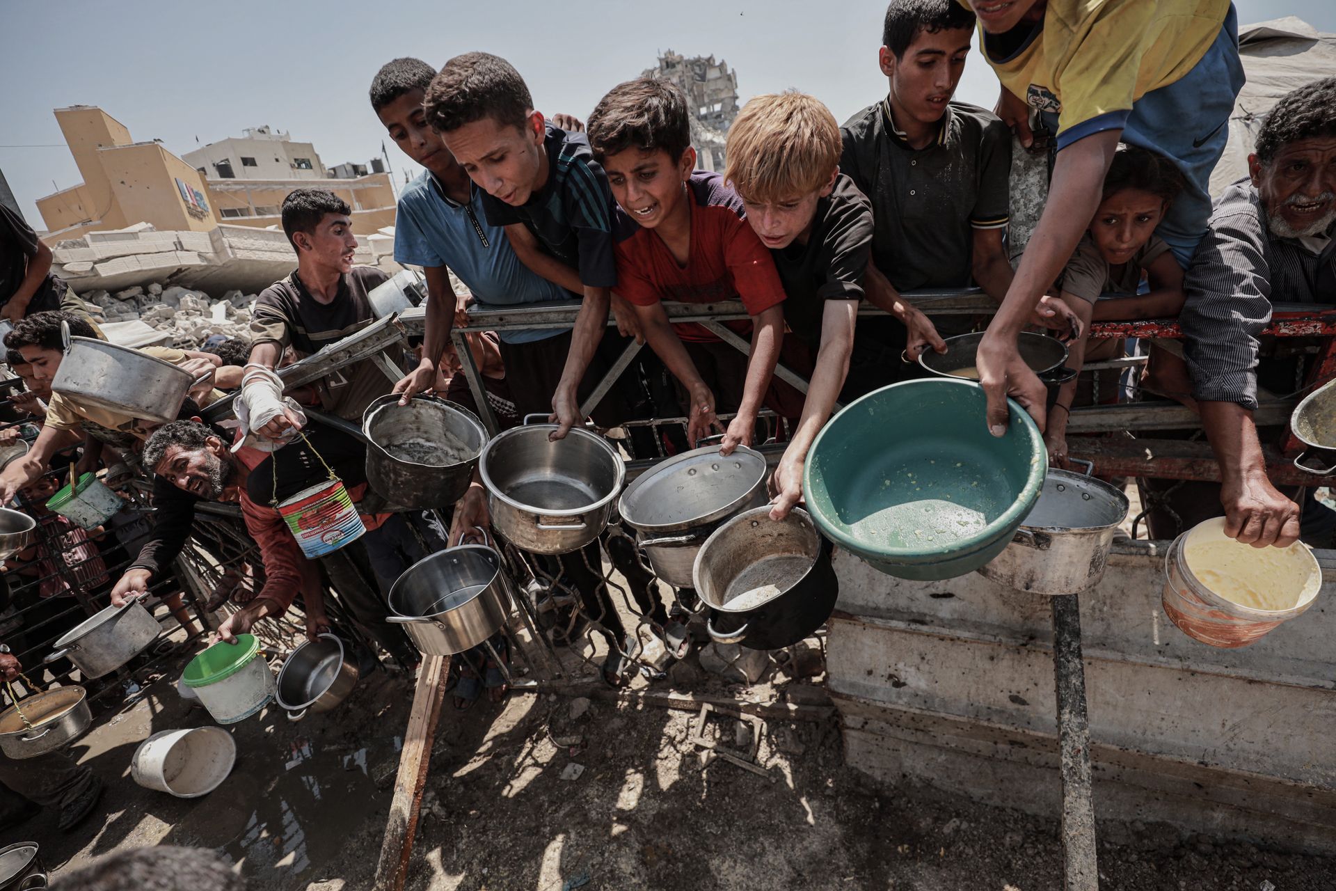 Trump mówił o głodujących dzieciach. Jego wysłannik jedzie do Gazy
