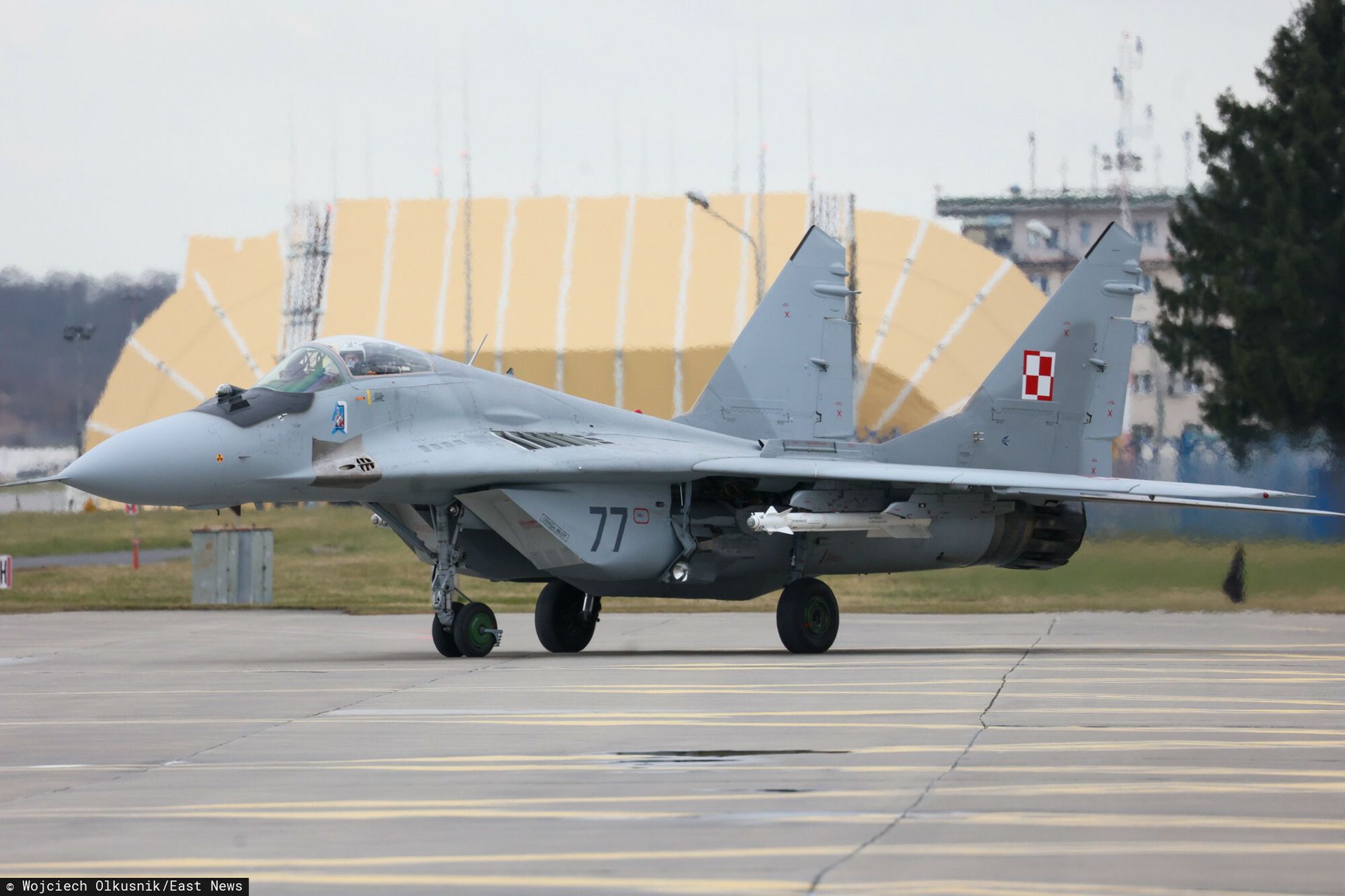 Polskie myśliwce w powietrzu. Zamknięto dwa lotniska