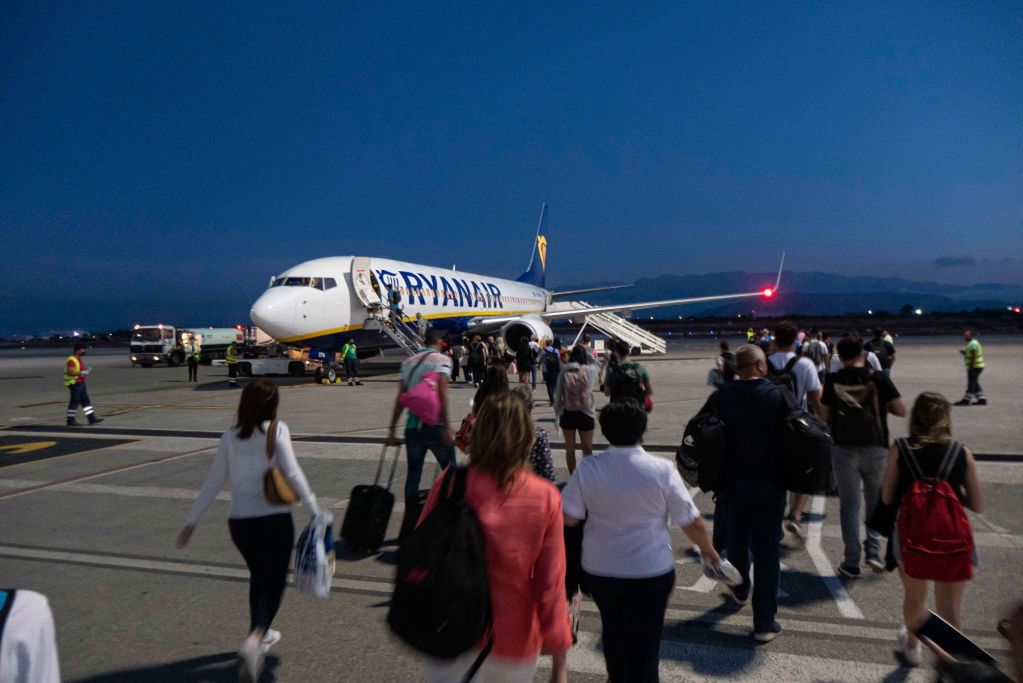 Polacy utknęli w samolocie do Grecji. "Bezprawnie przetrzymywali nas"