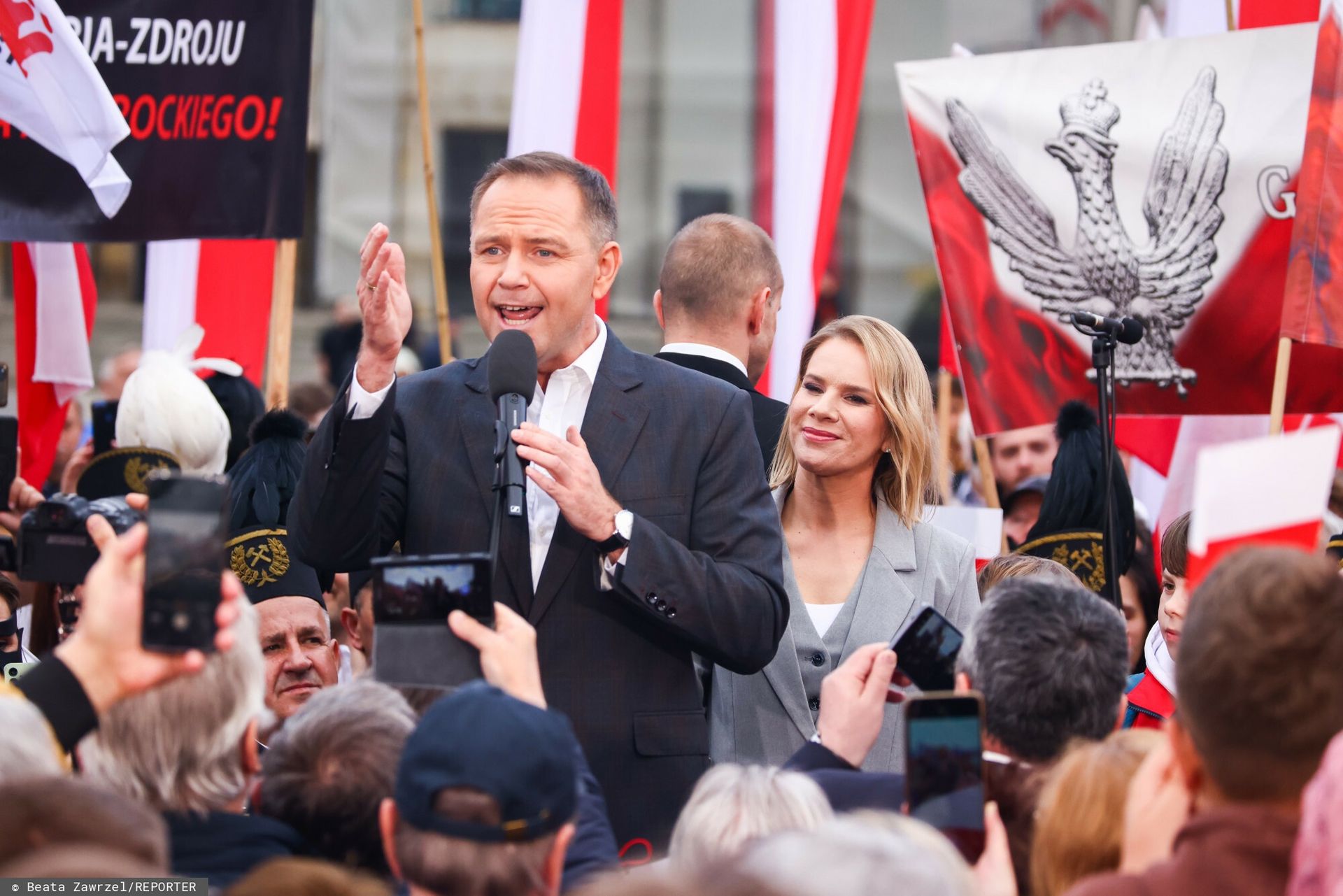 Niepokojące sytuacje podczas kampanii. Ochroniarz Nawrockiego ujawnia