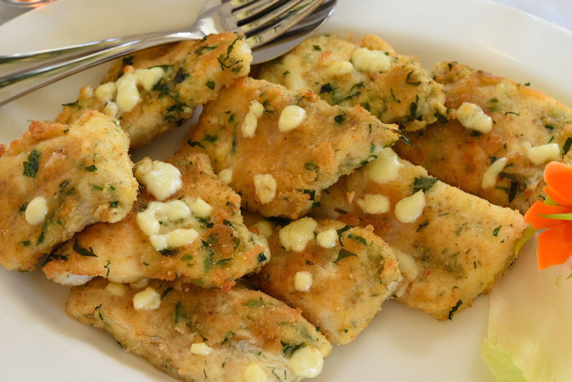 W piątek robię rybne nuggetsy w pysznej panierce. Zawsze smażę na tym rodzaju tłuszczu