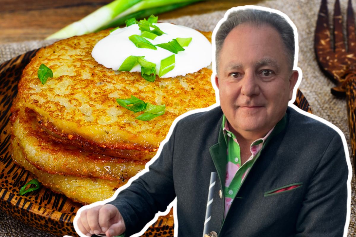 Robert Makłowicz zawsze dodaje do placków ziemniaczanych. Wychodzą rumiane i chrupiące