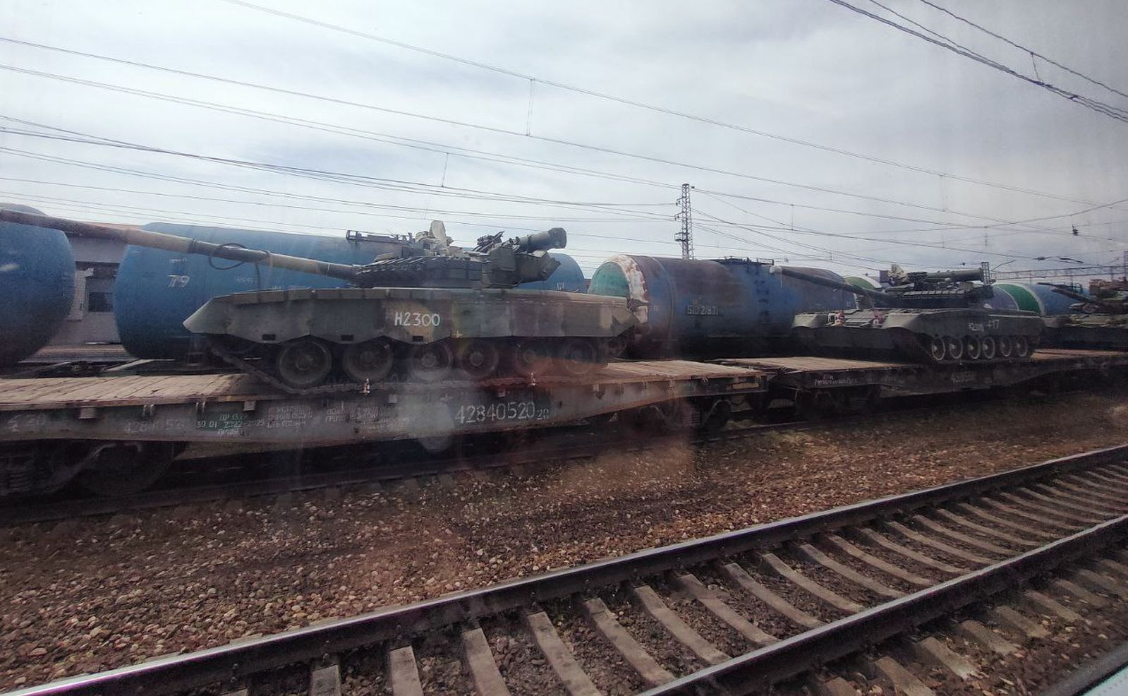 Już suną na front. Ukraiński wywiad wykrył transport Rosjan