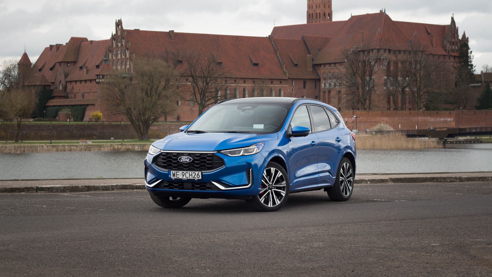 Test: Ford Kuga ST-Line FHEV - jeden z najsensowniejszych SUV-ów na rynku