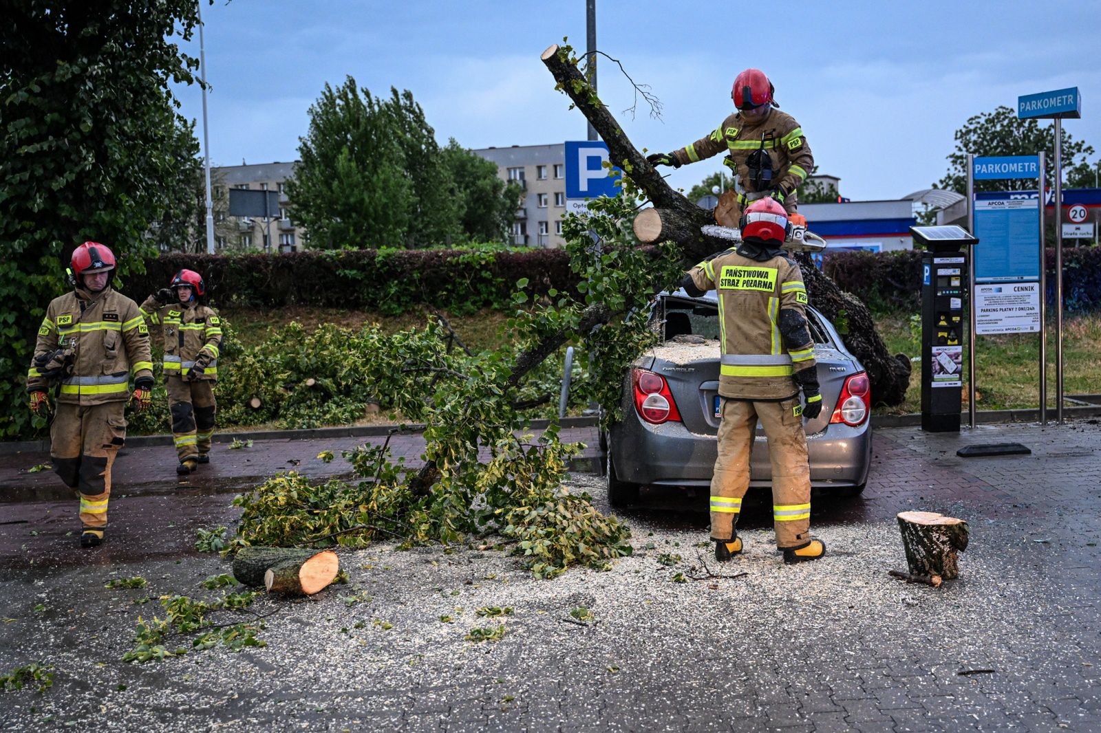 Potężne ulewy nad Polską. Warszawska policja wydała ostrzeżenie