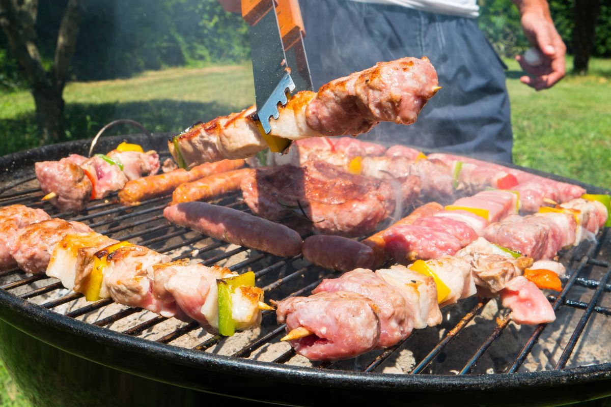 Czy w piątek 1 maja można jeść mięso? Biskupi podjęli decyzję