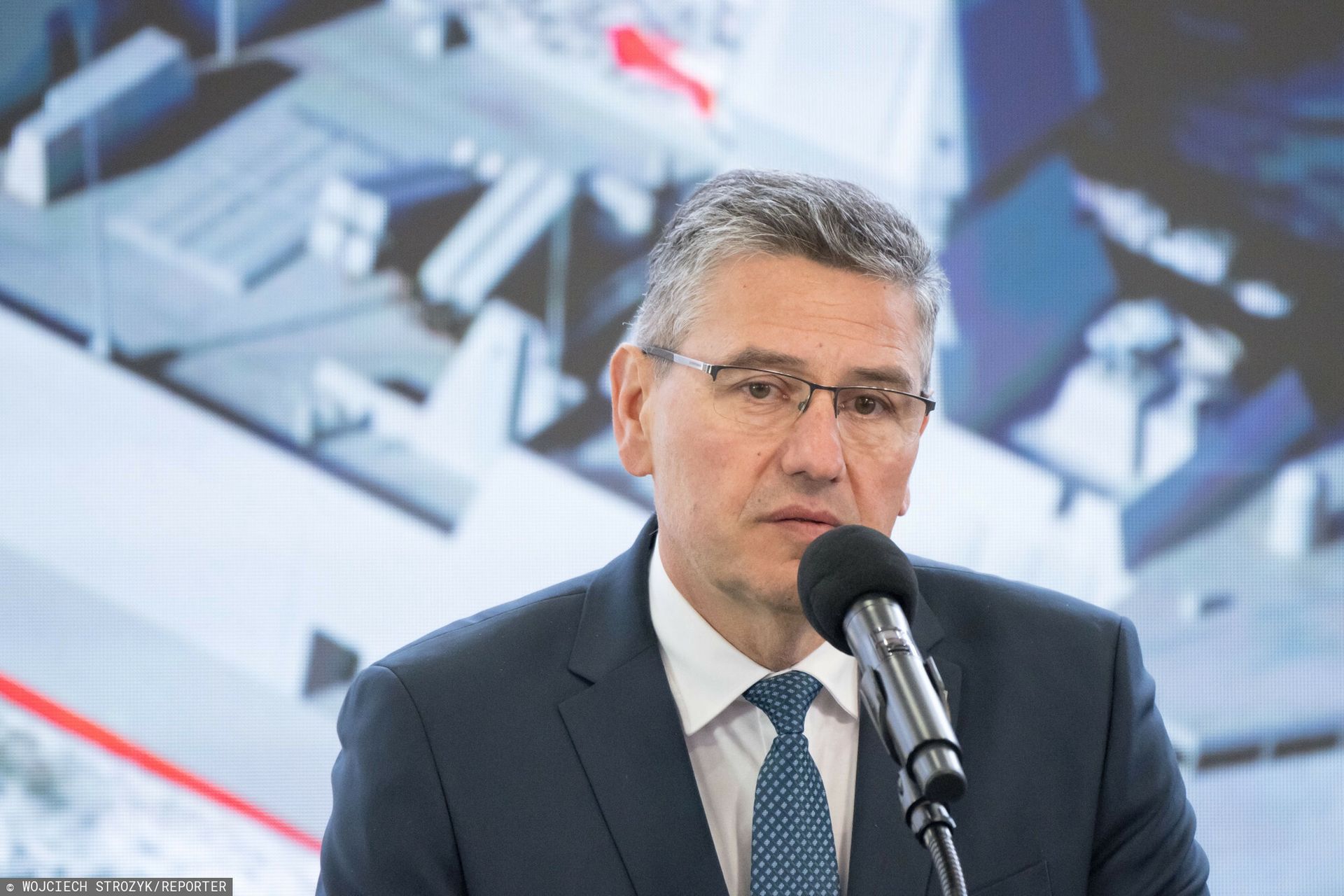 Polska bez nowej strategii bezpieczeństwa. "Kalkulacje polityczne"