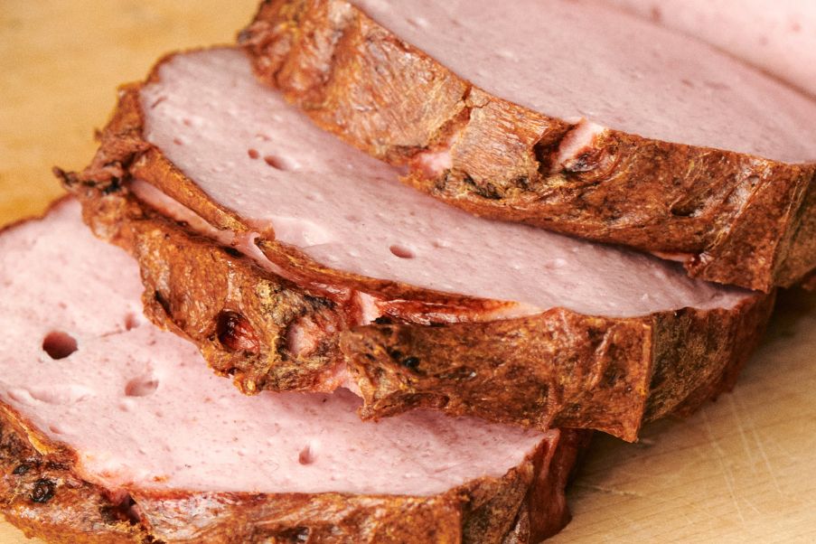 Niemcy jedzą na kilogramy. Bije na głowę zwykły pasztet i kiełbasę