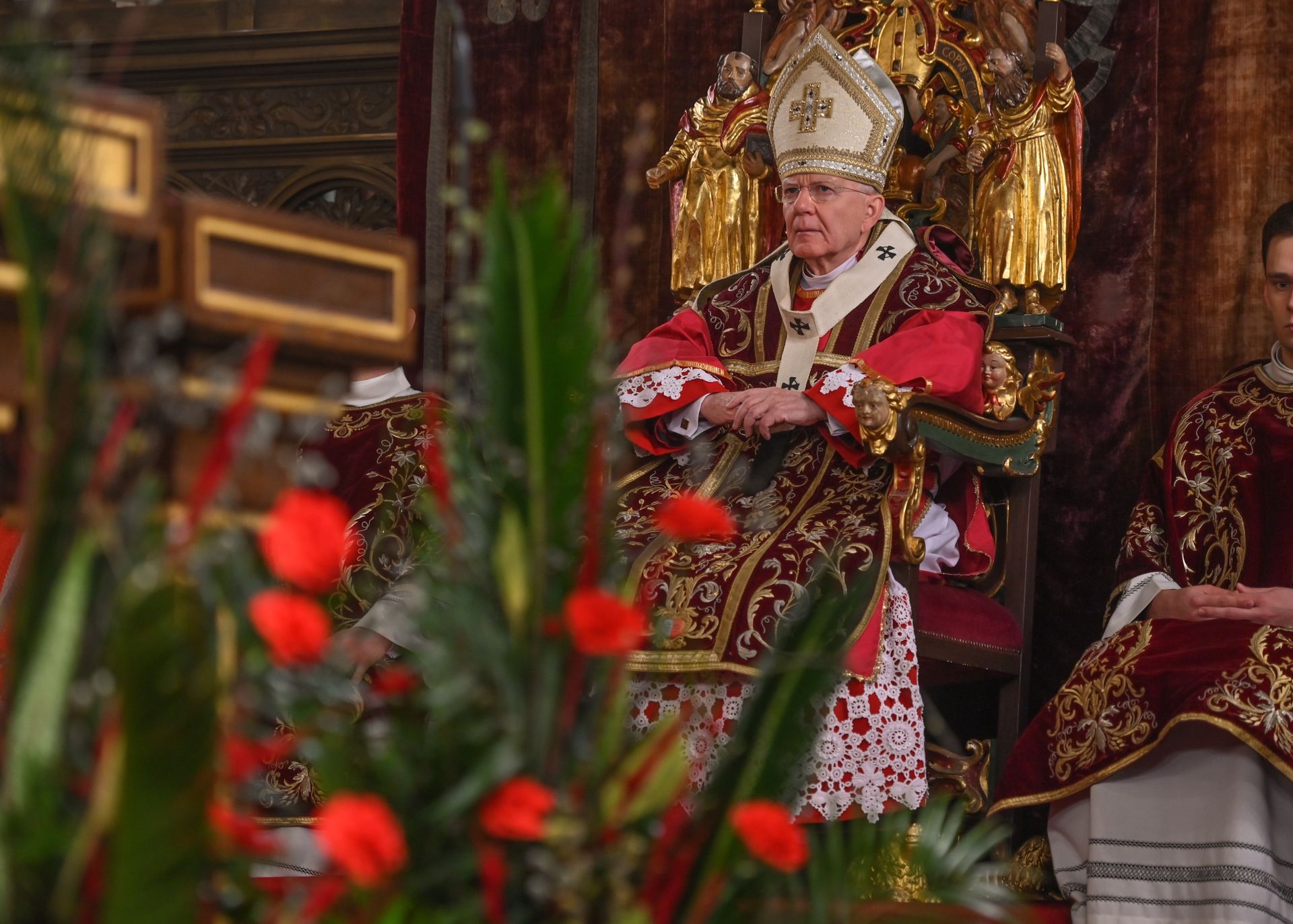 Abp Czarownik wykluczony z ważnej kapituły