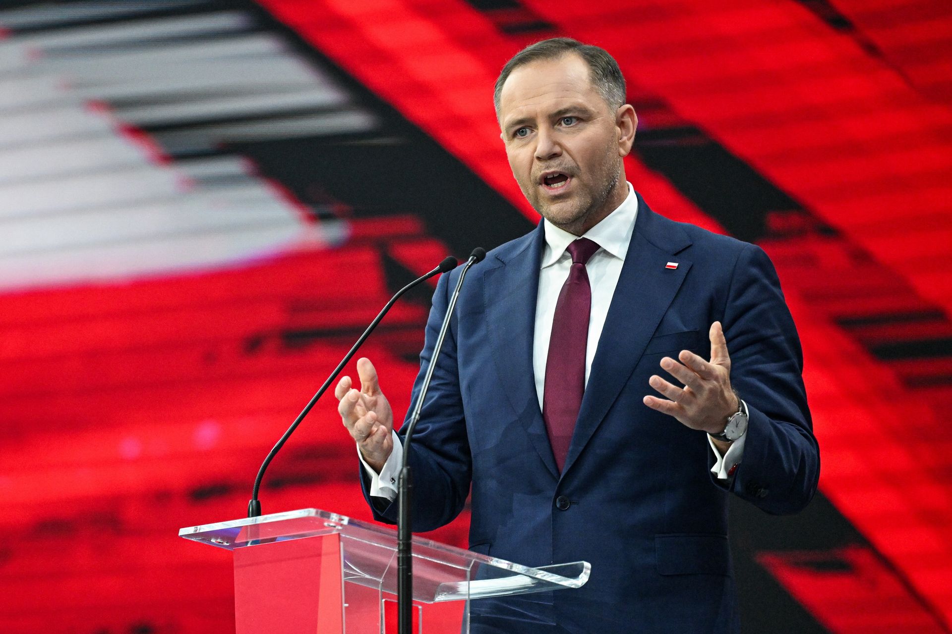 Rozłam w IPN. Nie wszyscy wspierają Karola Nawrockiego