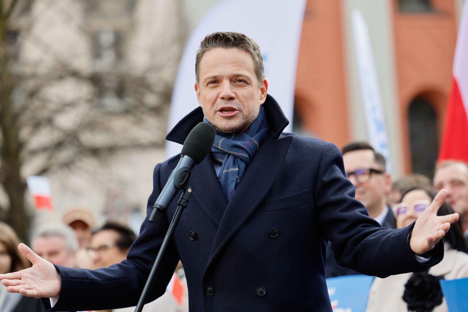 Trzaskowski wzywa Nawrockiego na debatę. "Sam pan tej debaty chciał"