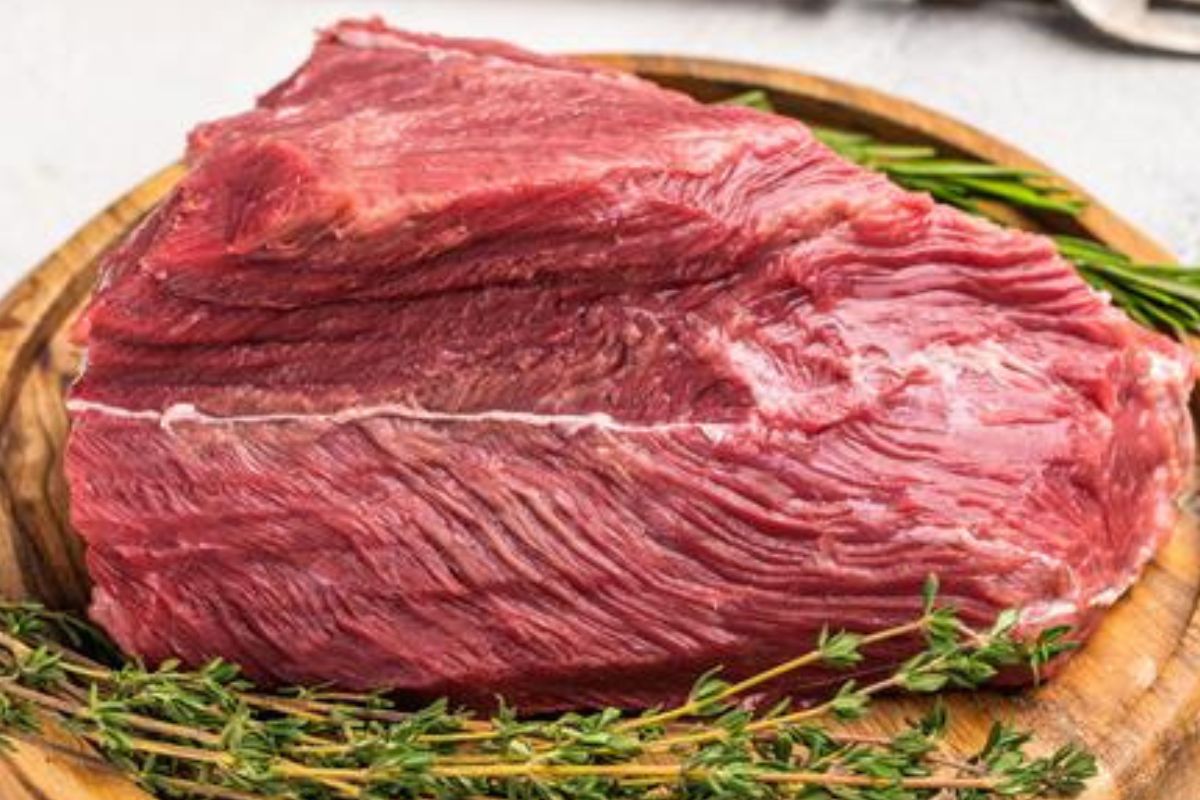 Można zjeść tylko w kilku krajach. To chude mięso pachnące dziczyzną