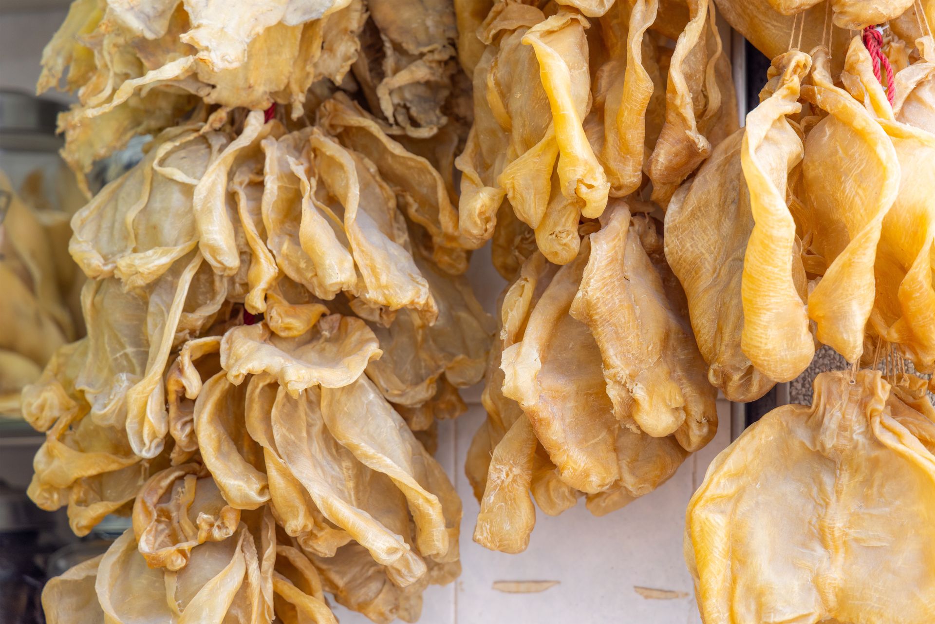 Jego nazwa odstrasza, ale ma mnóstwo kolagenu. Działa jak zastrzyk energii