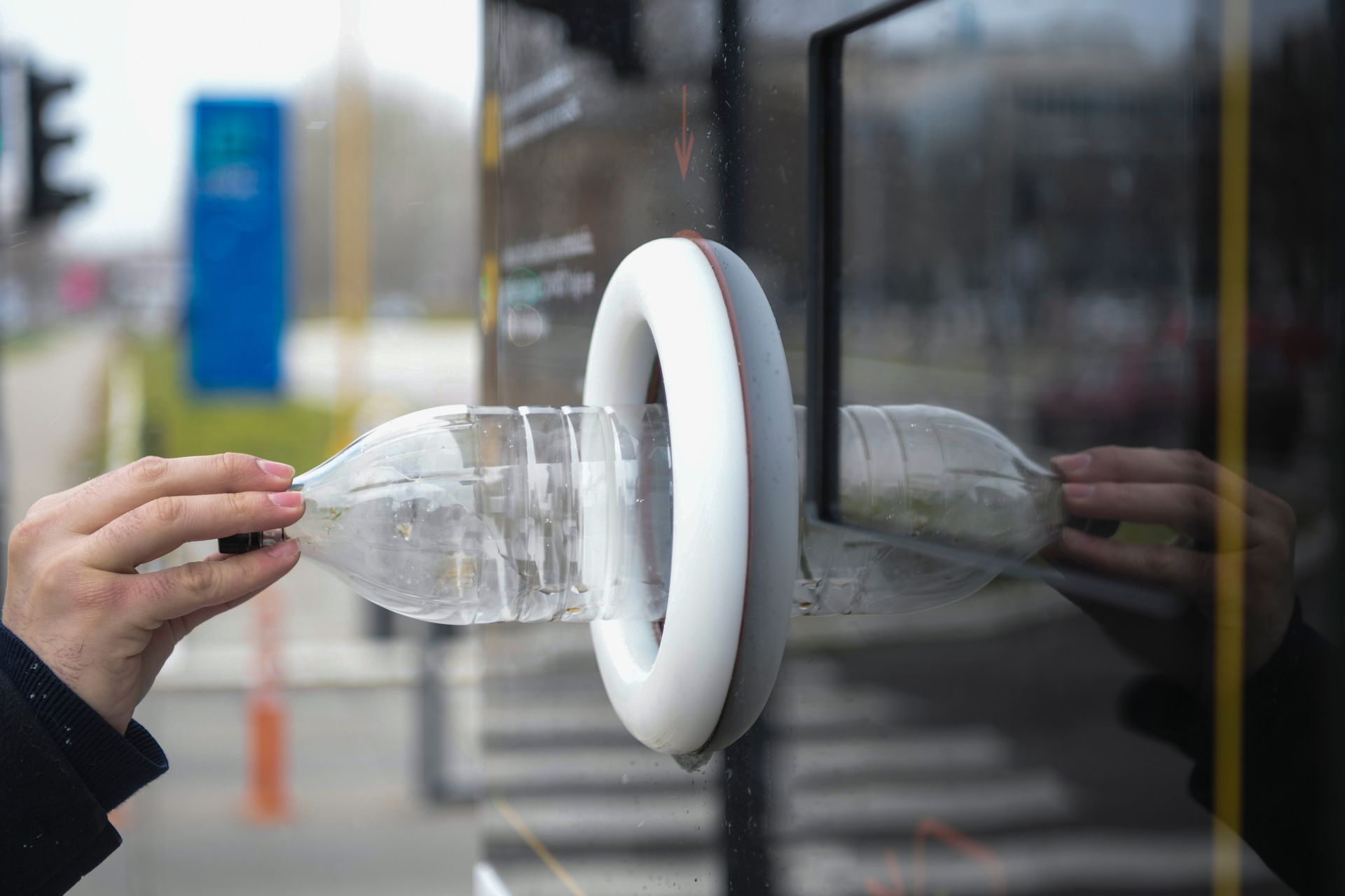 Tak wyłudzają pieniądze z systemu kaucyjnego. "To przestępstwo"