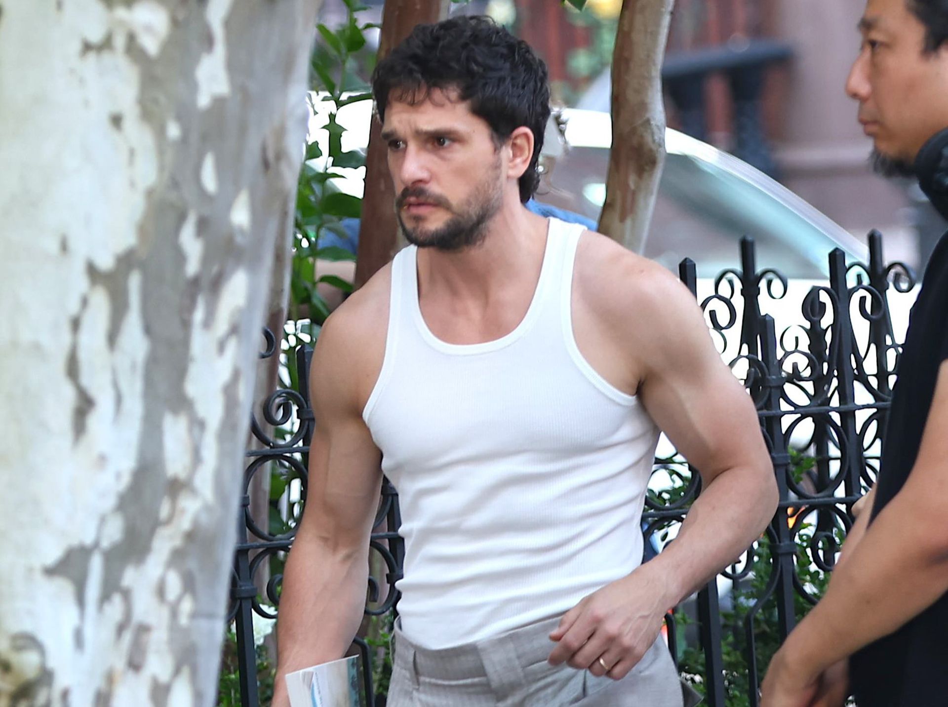 Kit Harington dołącza do "Harry’ego Pottera". Odpiera krytykę