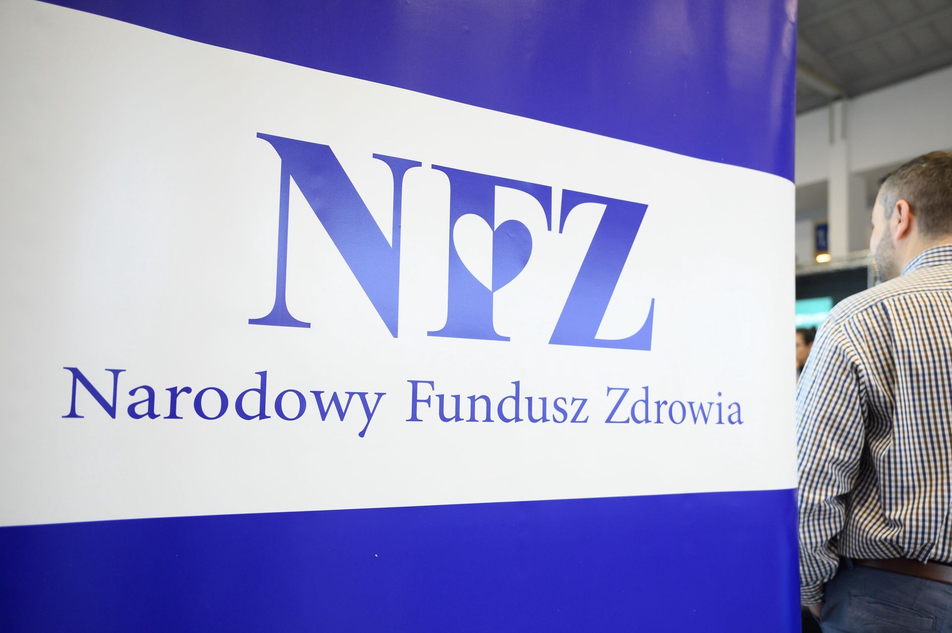 Media: Do NFZ trafiły miliony. Nowe ustalenia