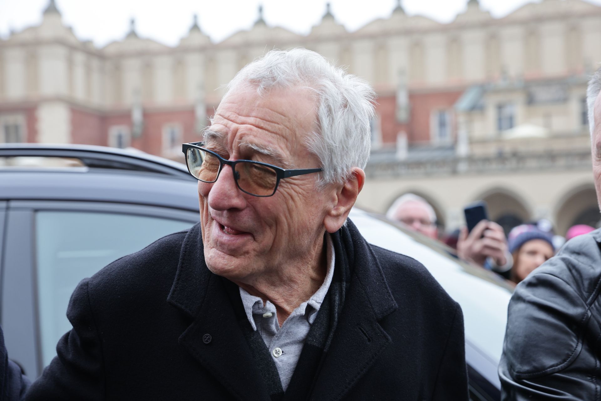 Kupił apartamenty u De Niro. Były prezydent Krakowa w ogniu krytyki