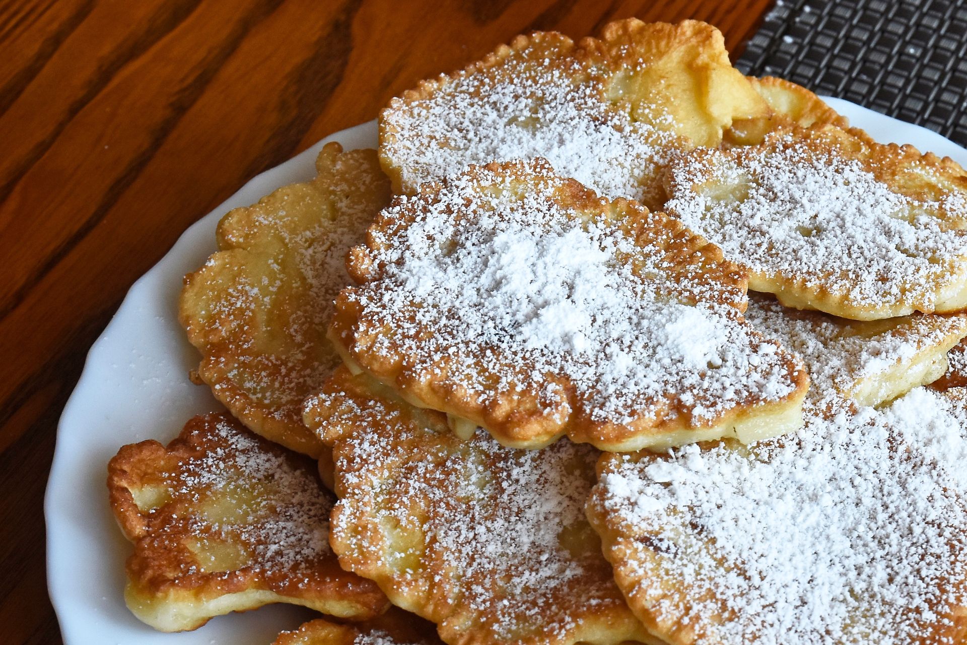 Placuszki bez mleka. Tak delikatne i puszyste, iż trudno uwierzyć, co jest w środku