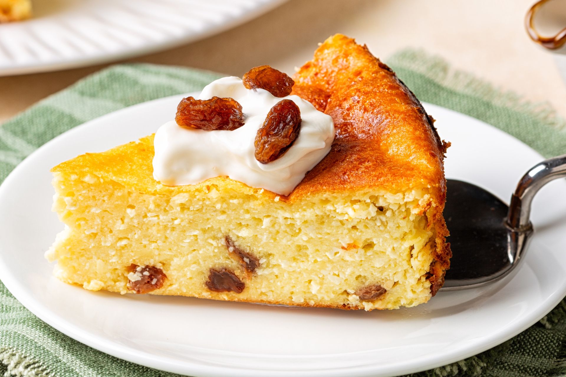 Ekspresowy sernik, którego nie może zabraknąć podczas świąt. Znika do ostatniego okruszka