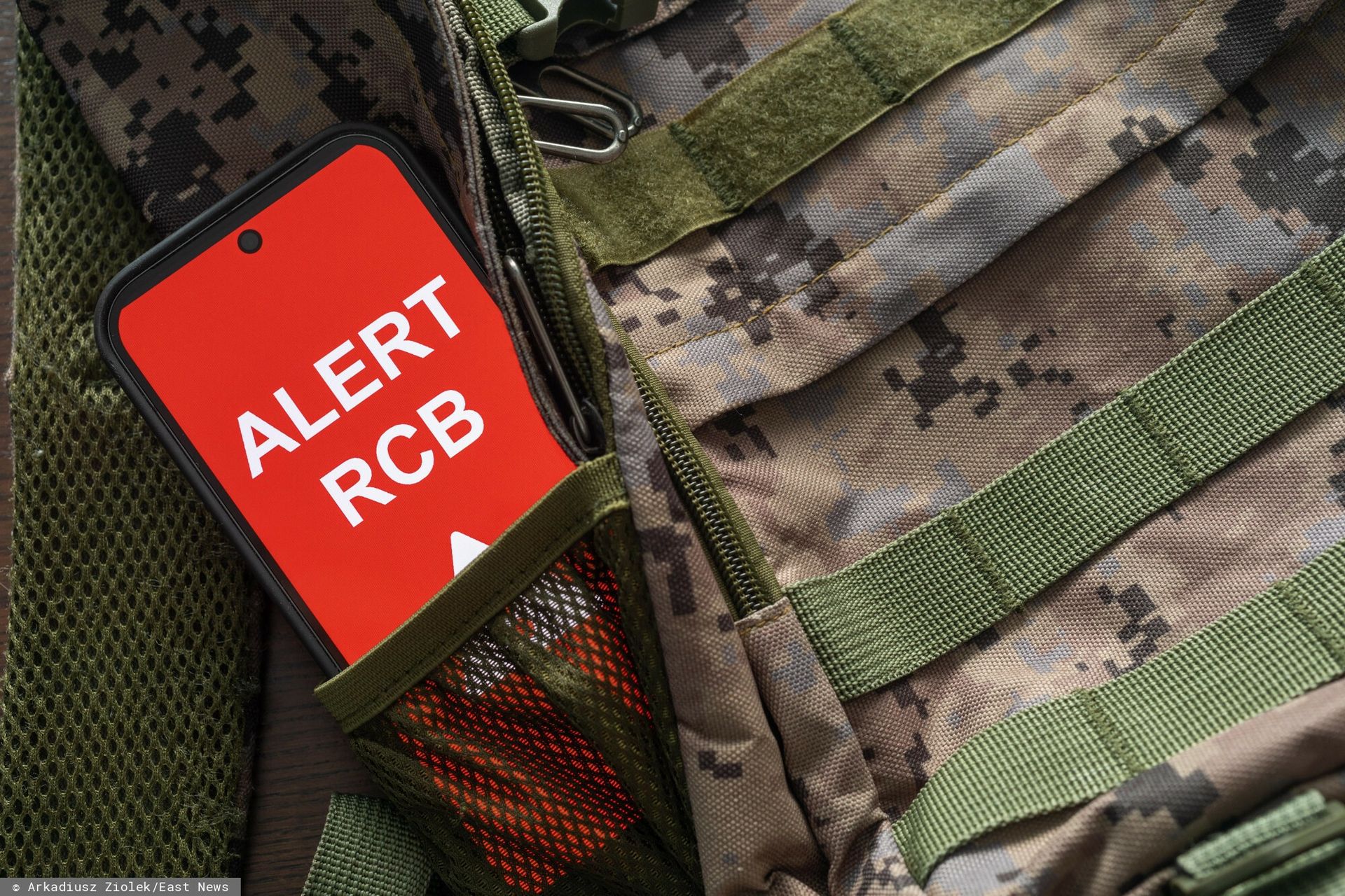 Alert RCB z poleceniem ewakuacji? Większość Polaków nie wie, dokąd uciekać