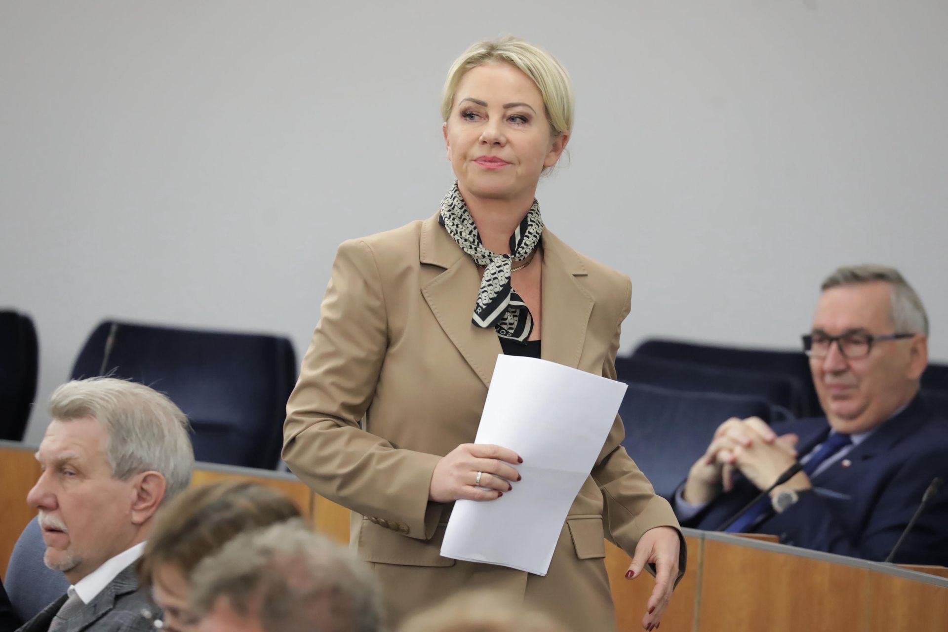 "Konflikt interesów". Odeszła z partii, usunęli ją z sejmowej komisji