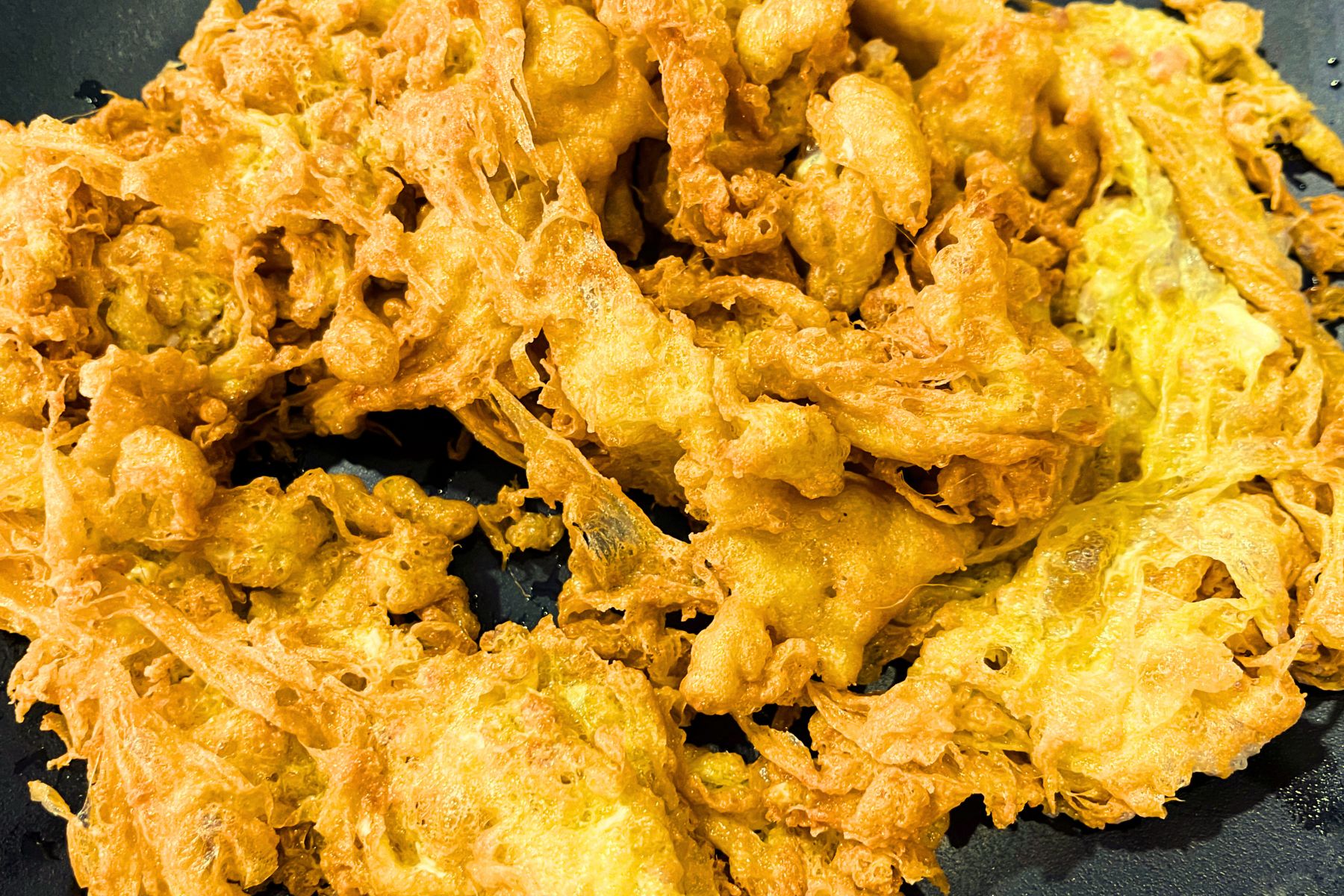 Dodaję do jajek i robię jajecznicę po tajsku. W Polsce mało kto zna ten przepis