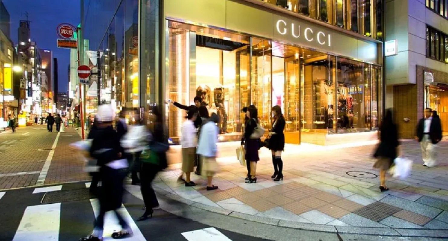 Publicis Groupe przejmuje globalne budżety mediowe Gucci i Balenciagi