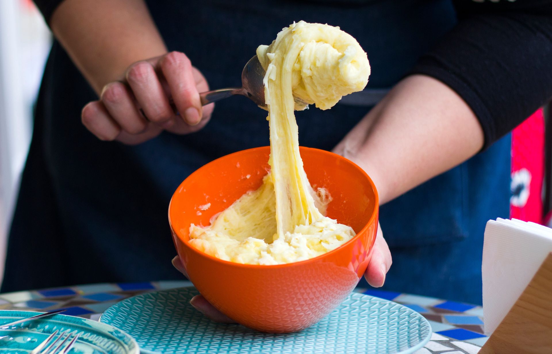 Gruzini dodają do ziemniaków. Puree jest pyszne i ma nietypową konsystencję