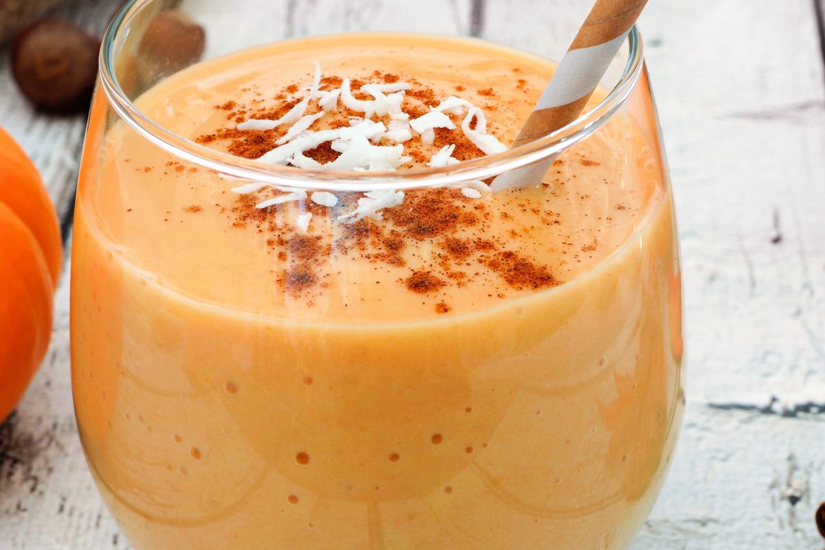 Pij ten napój codziennie rano. Twoja skóra stanie się aksamitna, a włosy mocniejsze