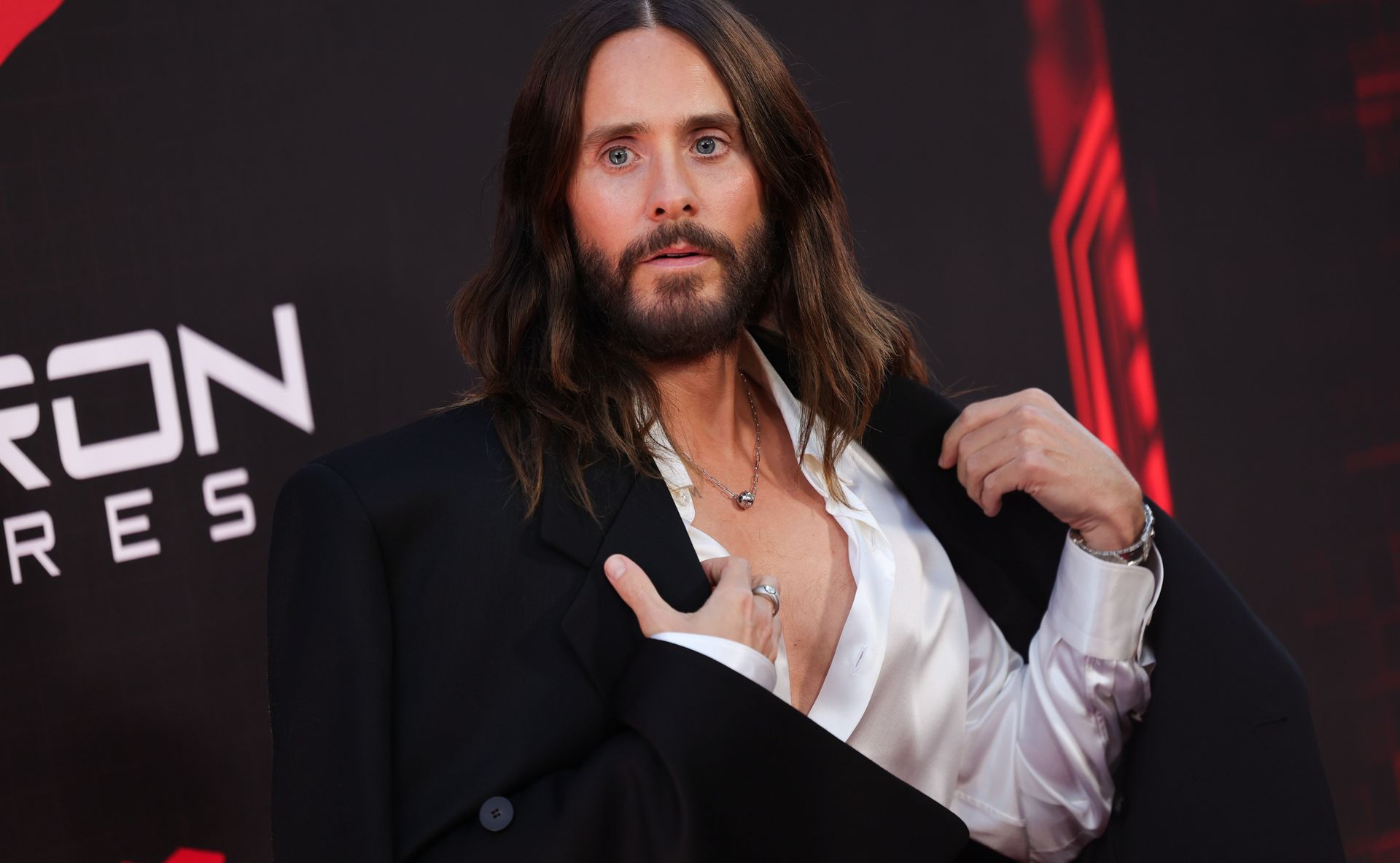 Śledztwo BBC ws. Jareda Leto. Dziesięć kobiet przerwało milczenie