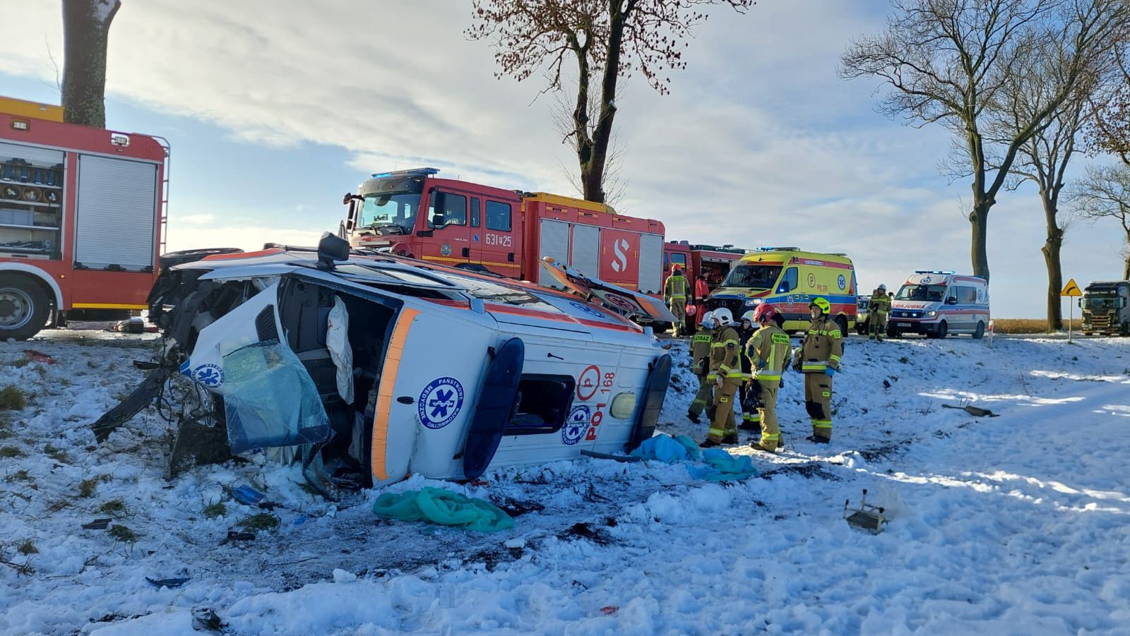 Tragiczny wypadek karetki. Jest kolejna ofiara